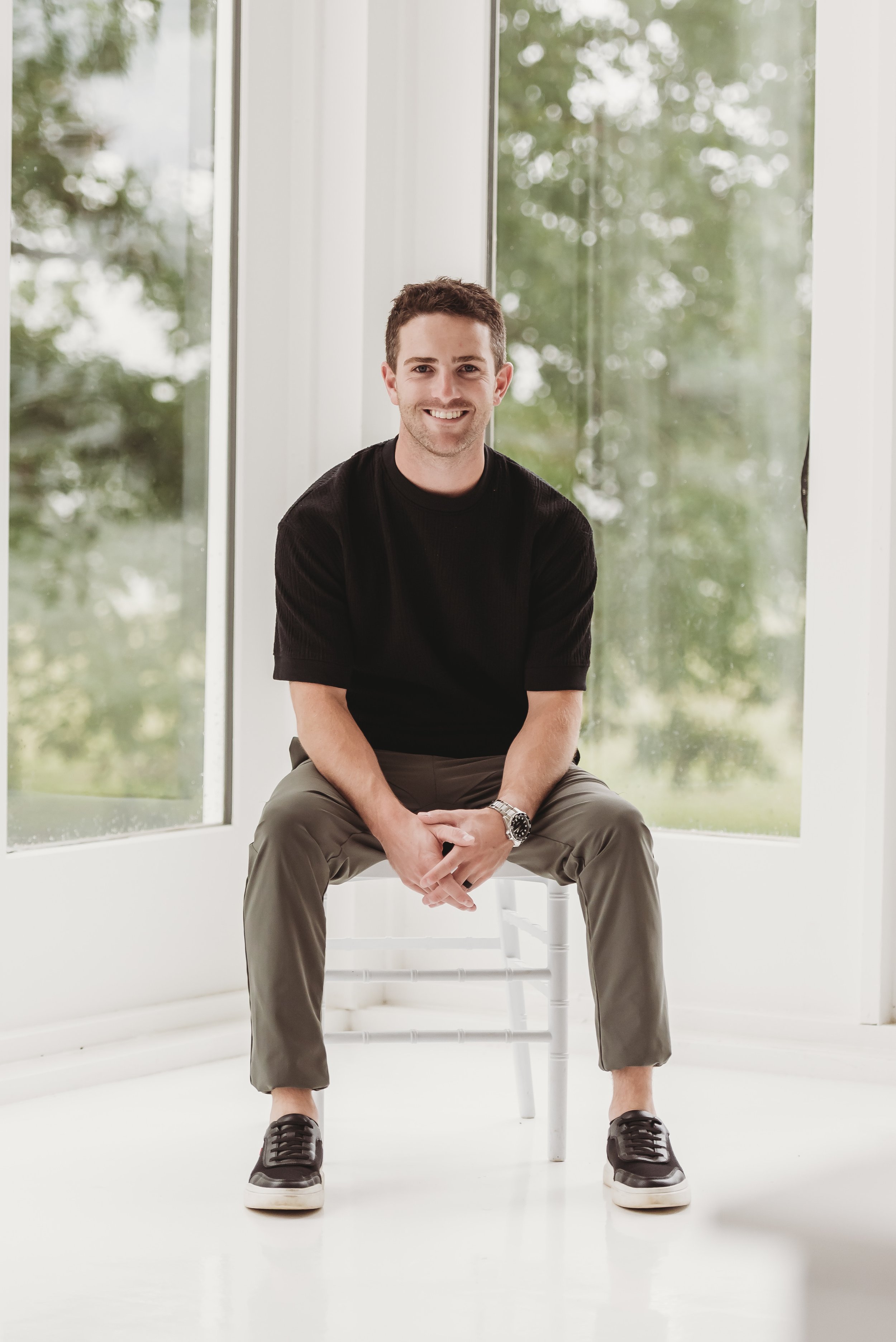 Dj Deno at the Glass House in Skyline Alabama.