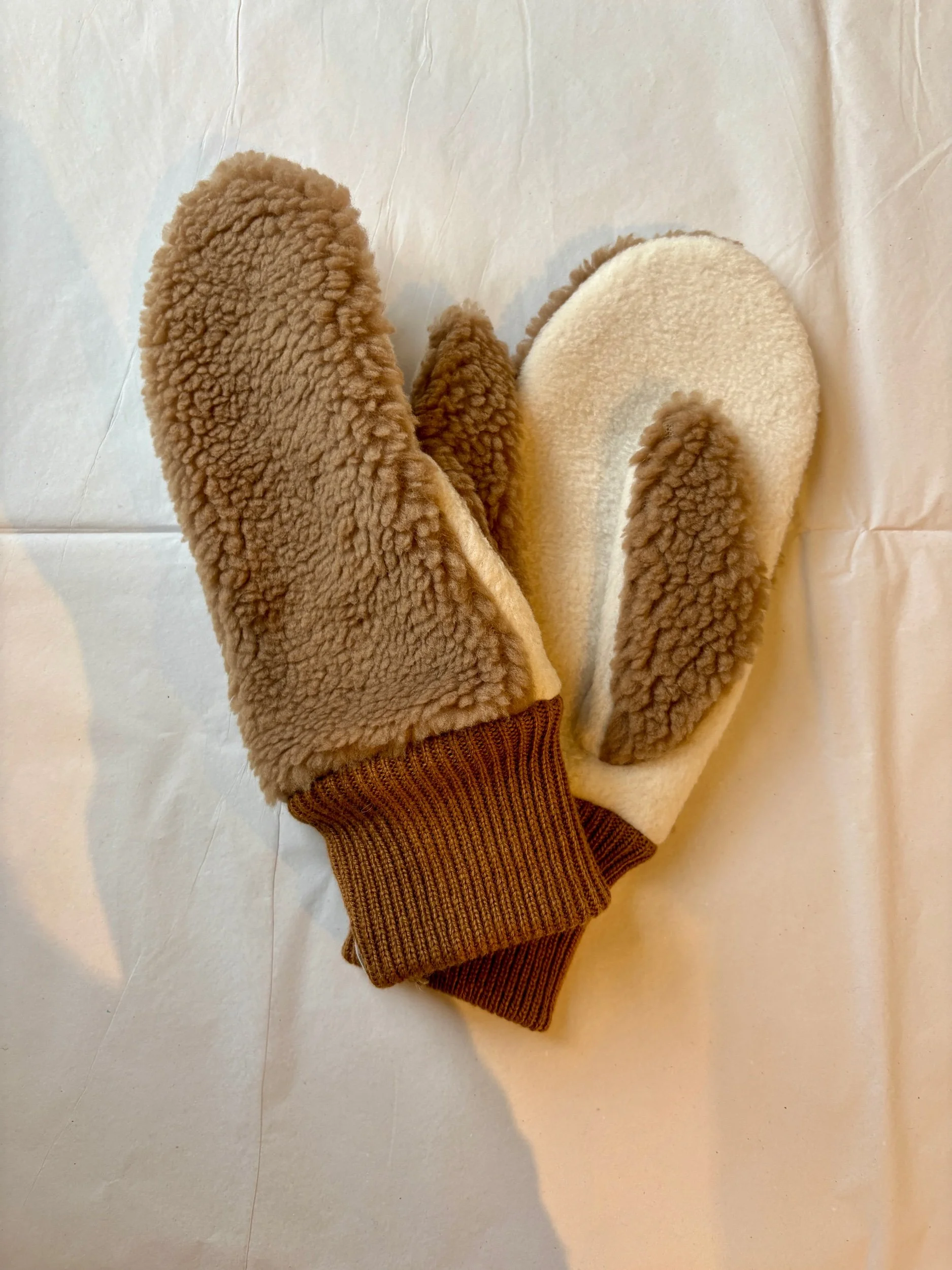 Japanese Fleecy Mittens