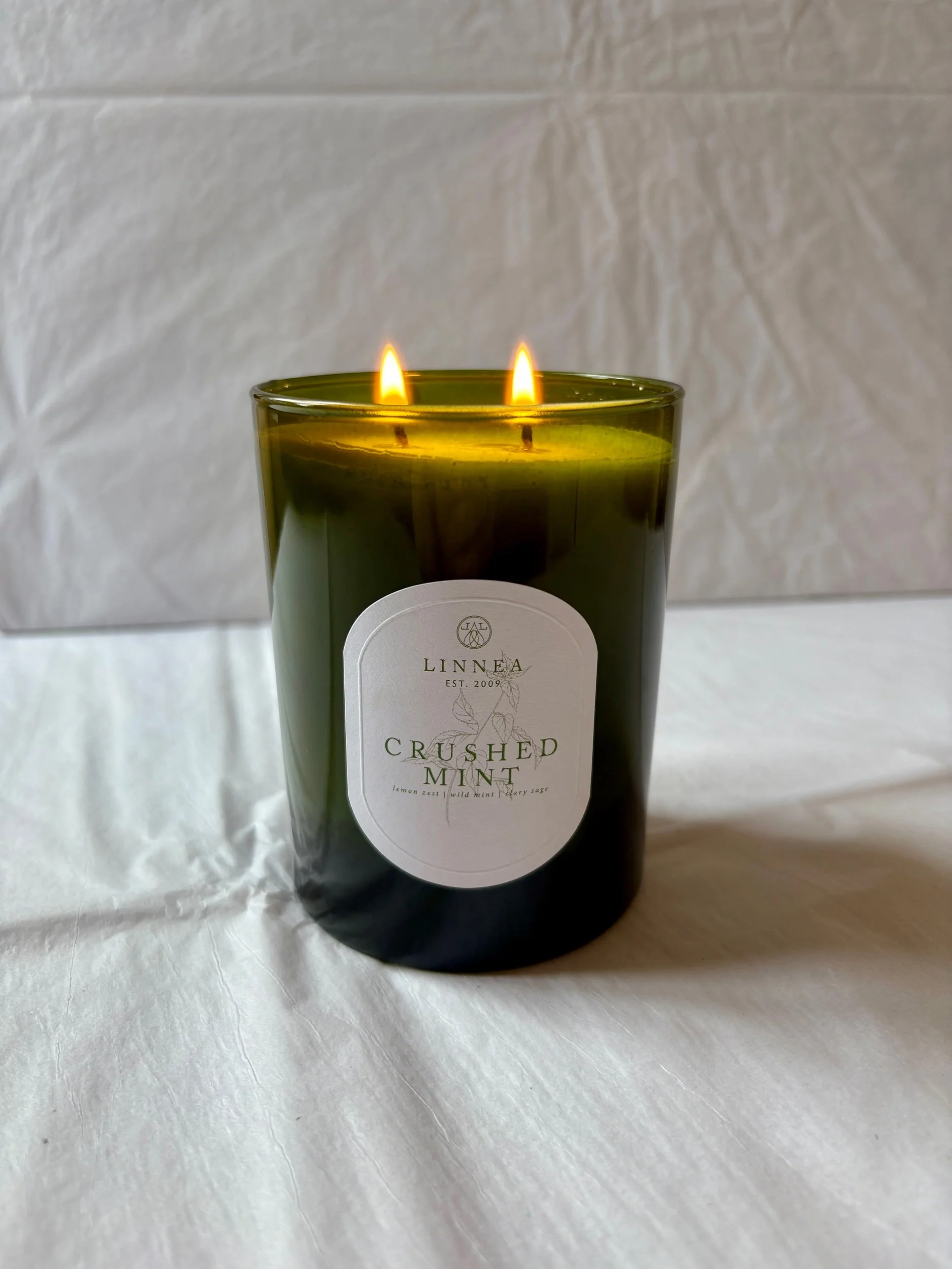Linnea Scented Candle - Crushed Mint