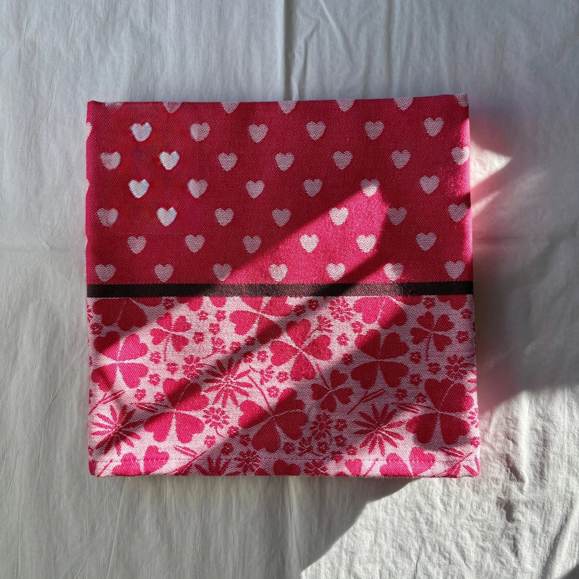 Pink Hearts Le Jacquard Francais Tea Towel