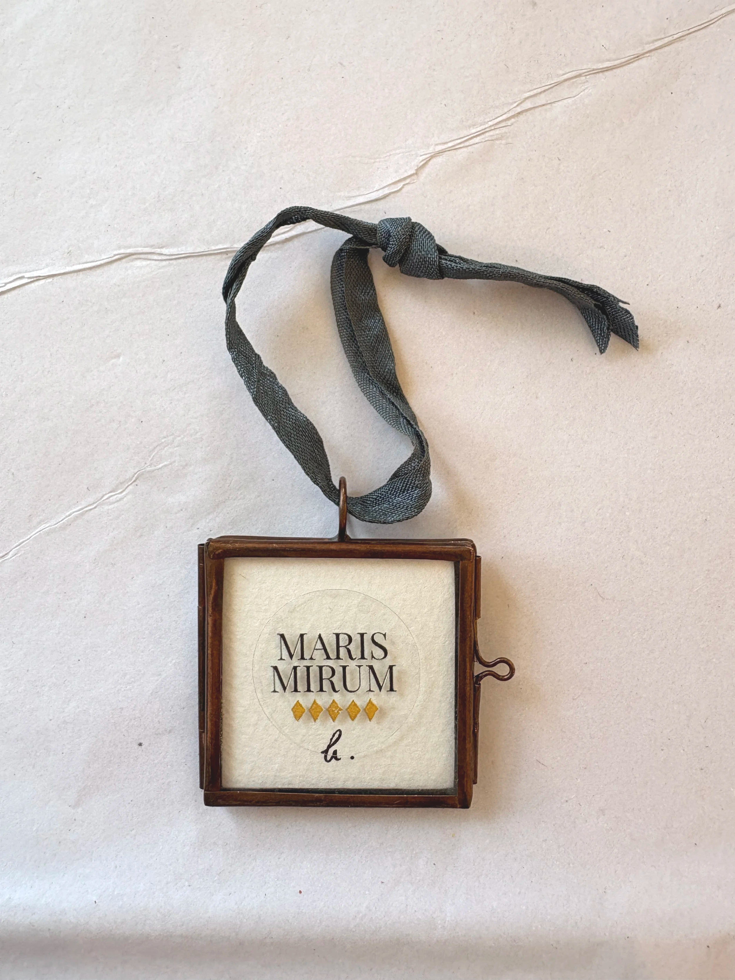 Maris+Mirum_Folk+Art+1.png