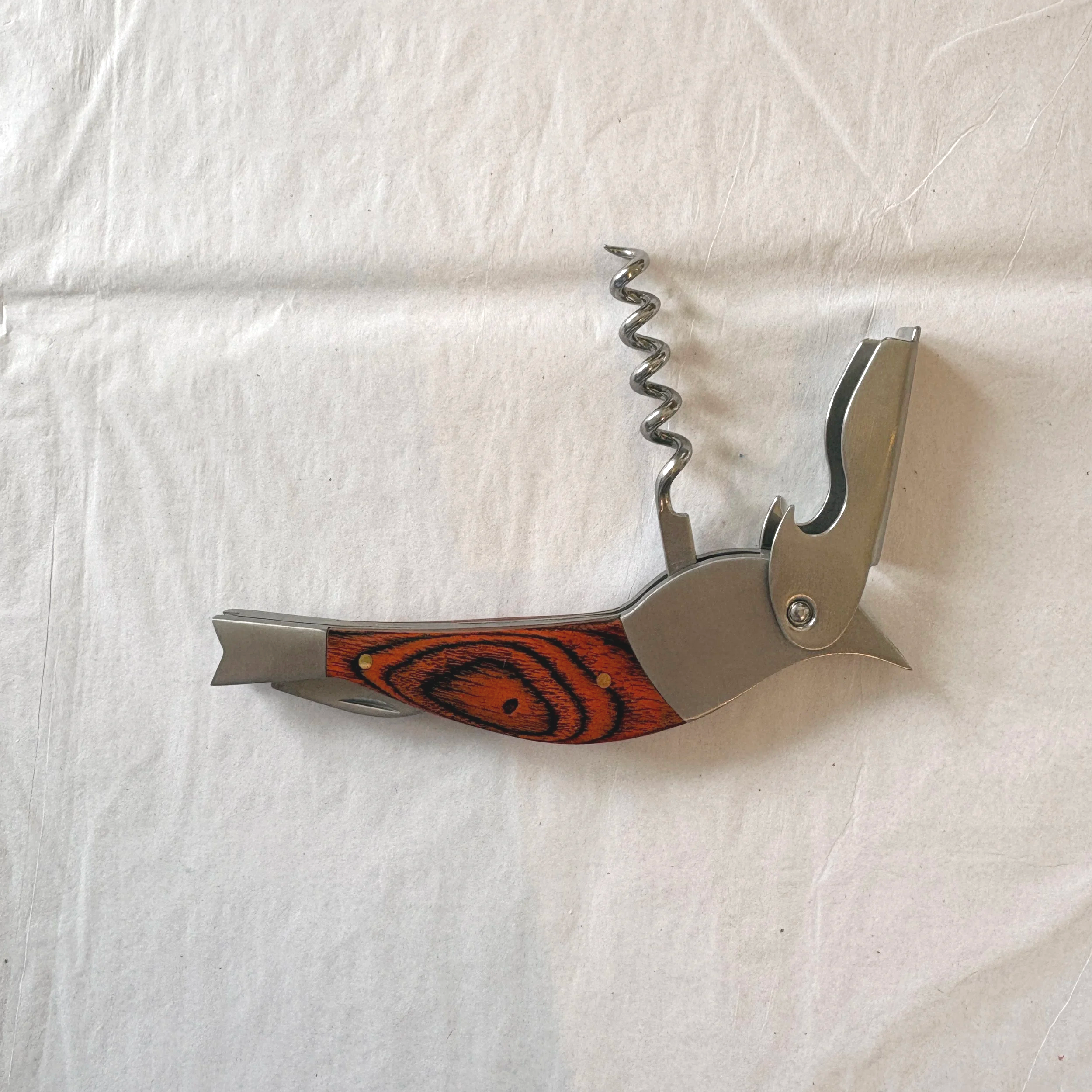 Bird+Wine+Opener+3.png
