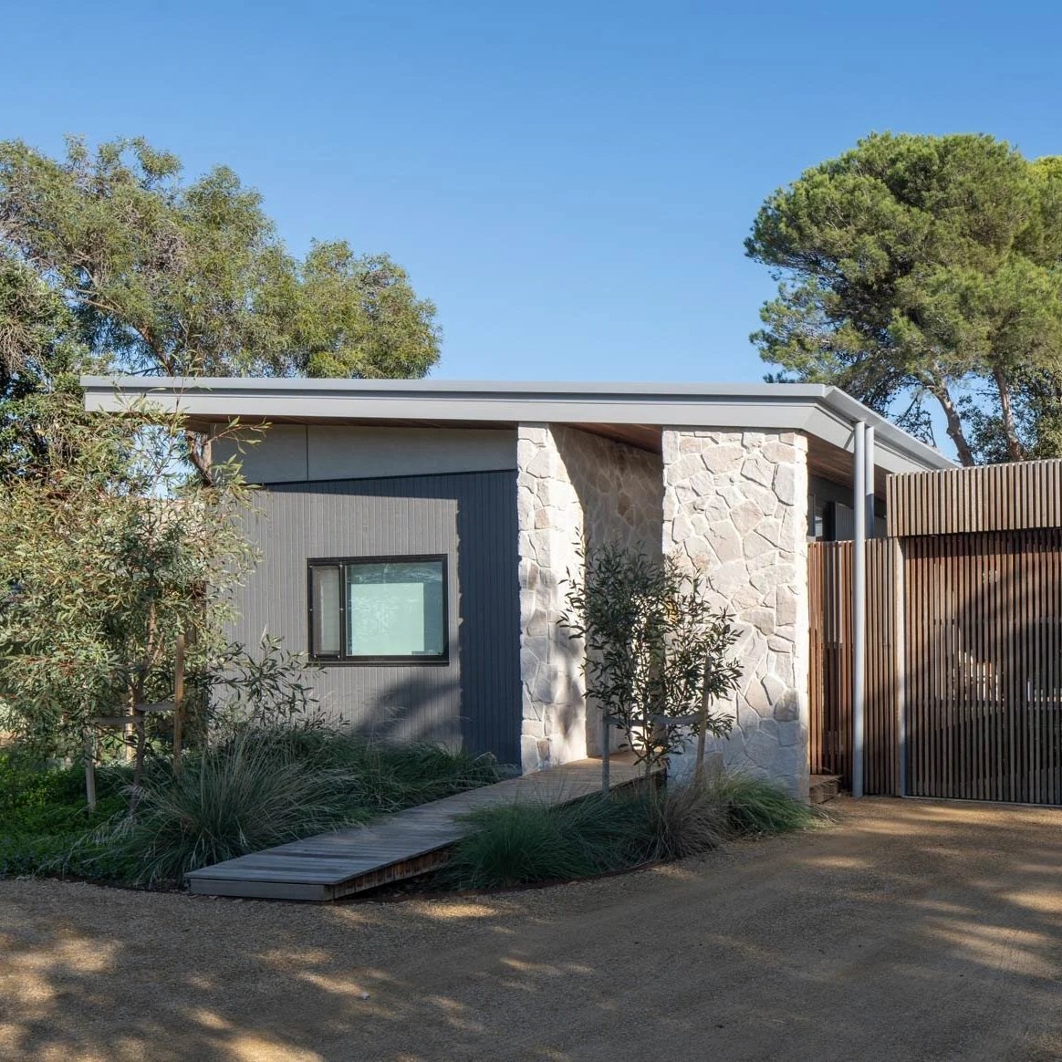 PORT WILLUNGA HOUSE