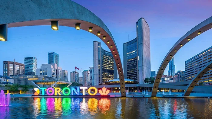 Top Toronto Neighborhoods for Newcomers</span>