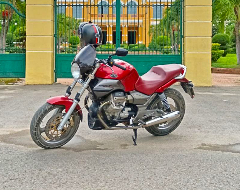 Moto Guzzi Breva 750 ie
