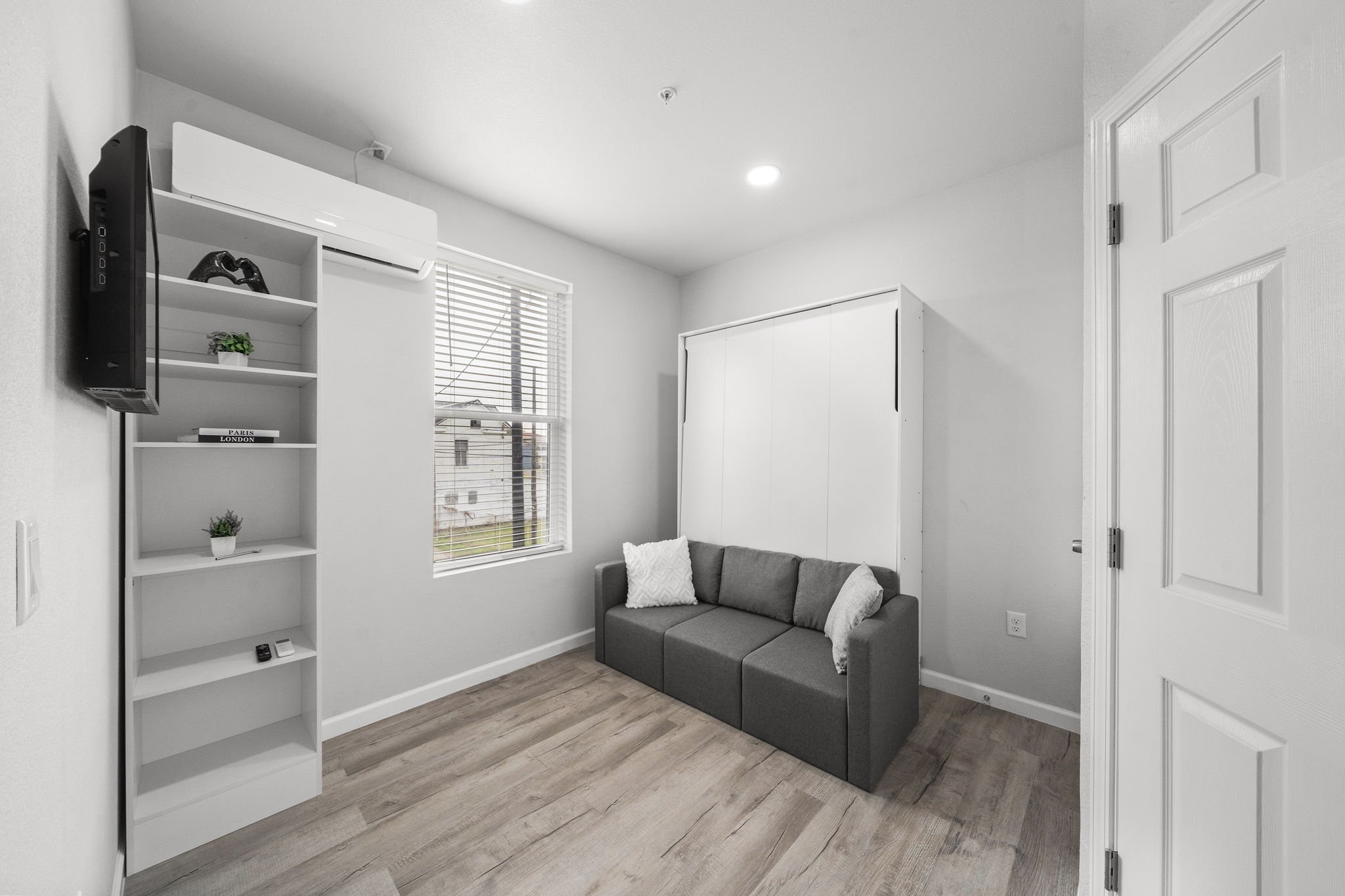 8-web-or-mls-John Tohme - 2813 Church St C and D HDR-72.jpg