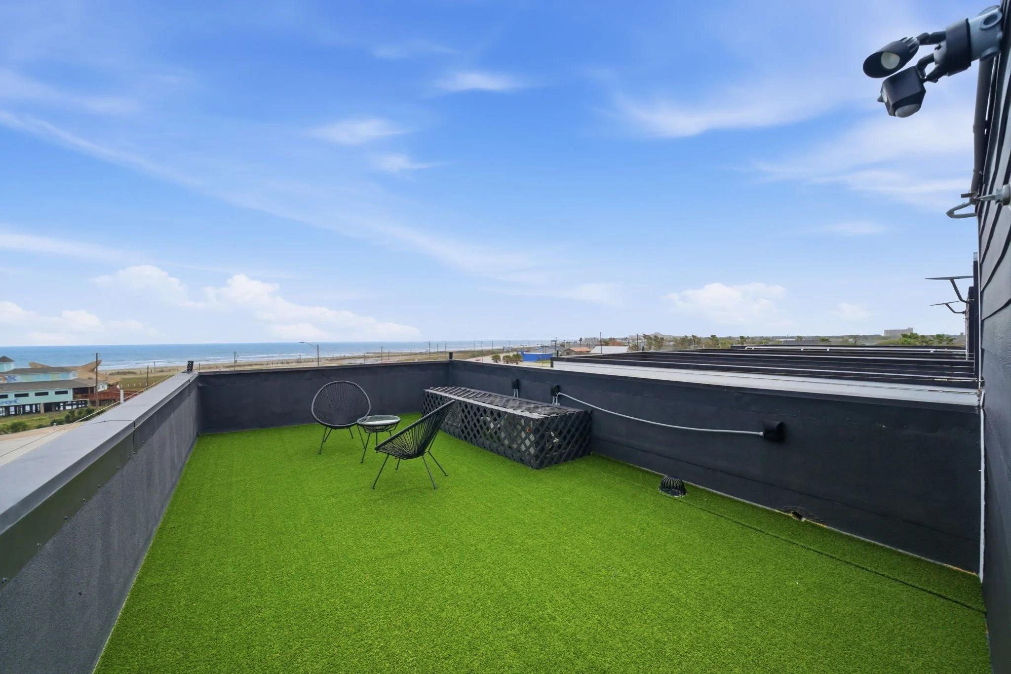 18-web-or-mls-018_801 Avenue K HDR-110 (3).jpg