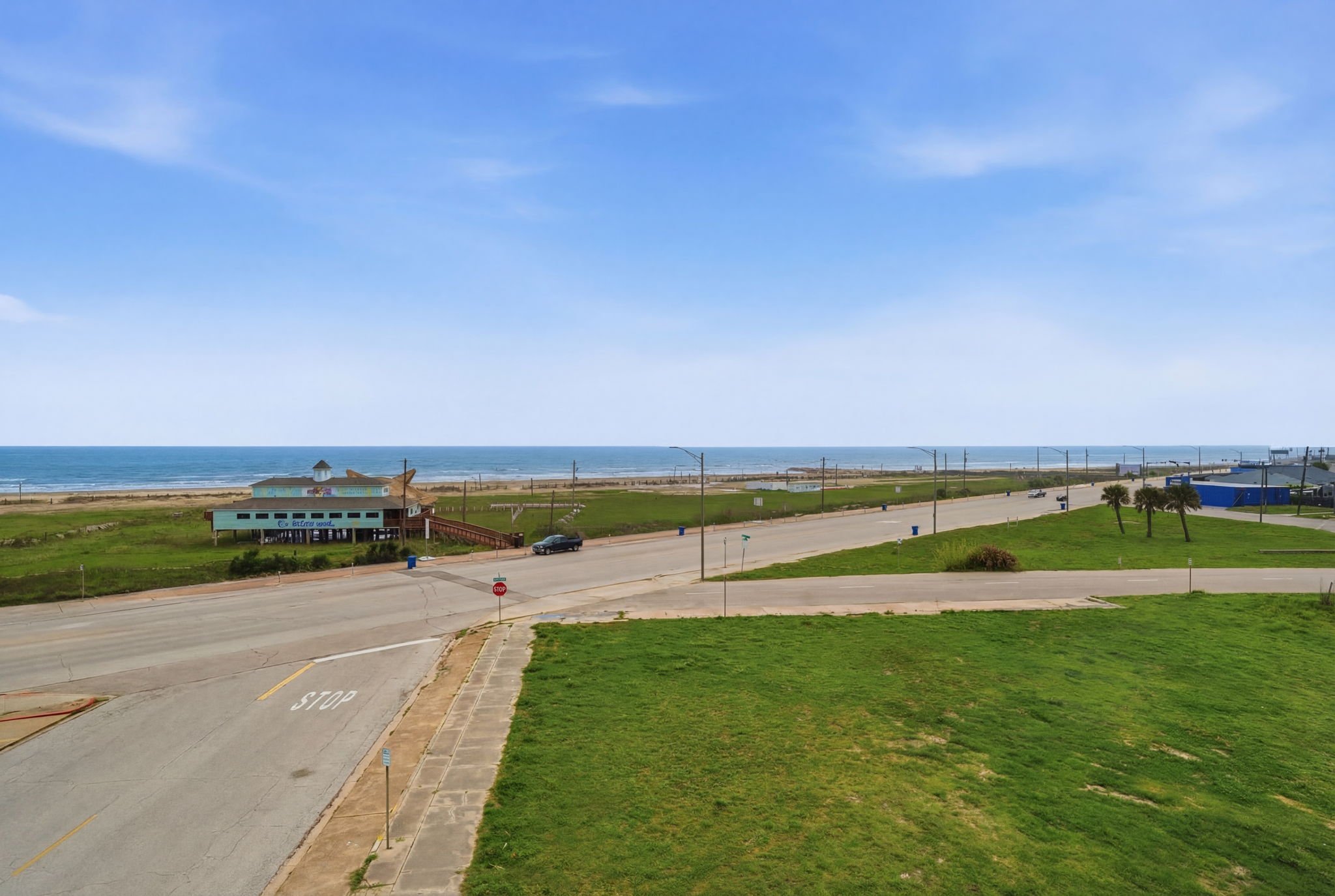 20-web-or-mls-019_801 Avenue K HDR-119 (1).jpg