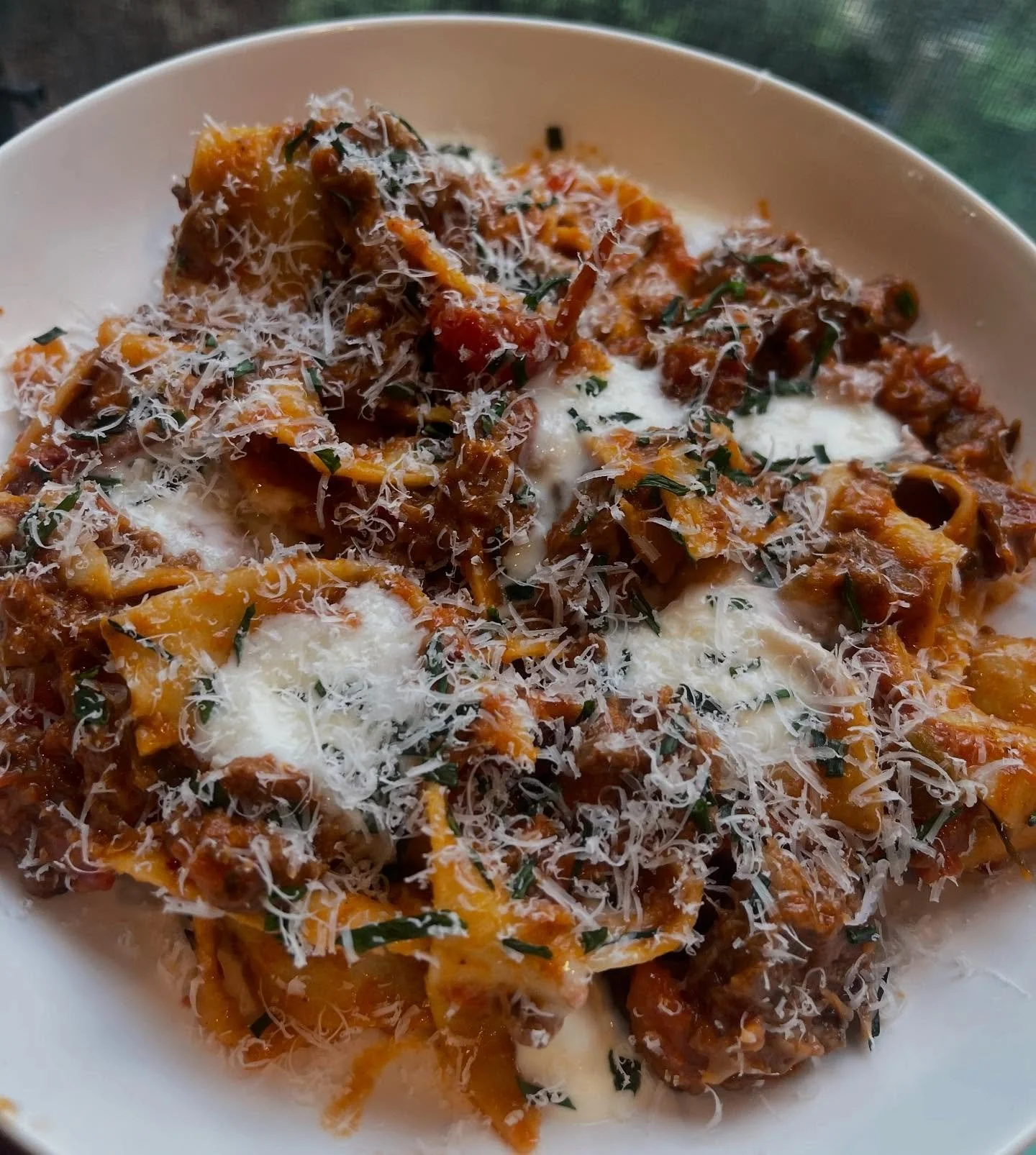 Tender braised Lamb shank Rag&uacute;e with cr&egrave;me fra&icirc;che, chives and Parmesan. Homemade pappardelle pasta..

My kind of comfort meal &amp; Added to my clients list of favorites ✅