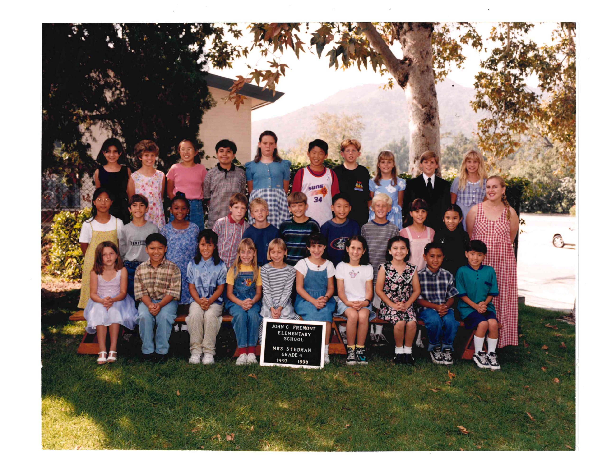 Mrs. Stedman's 4th Grade Class, 1997-1998