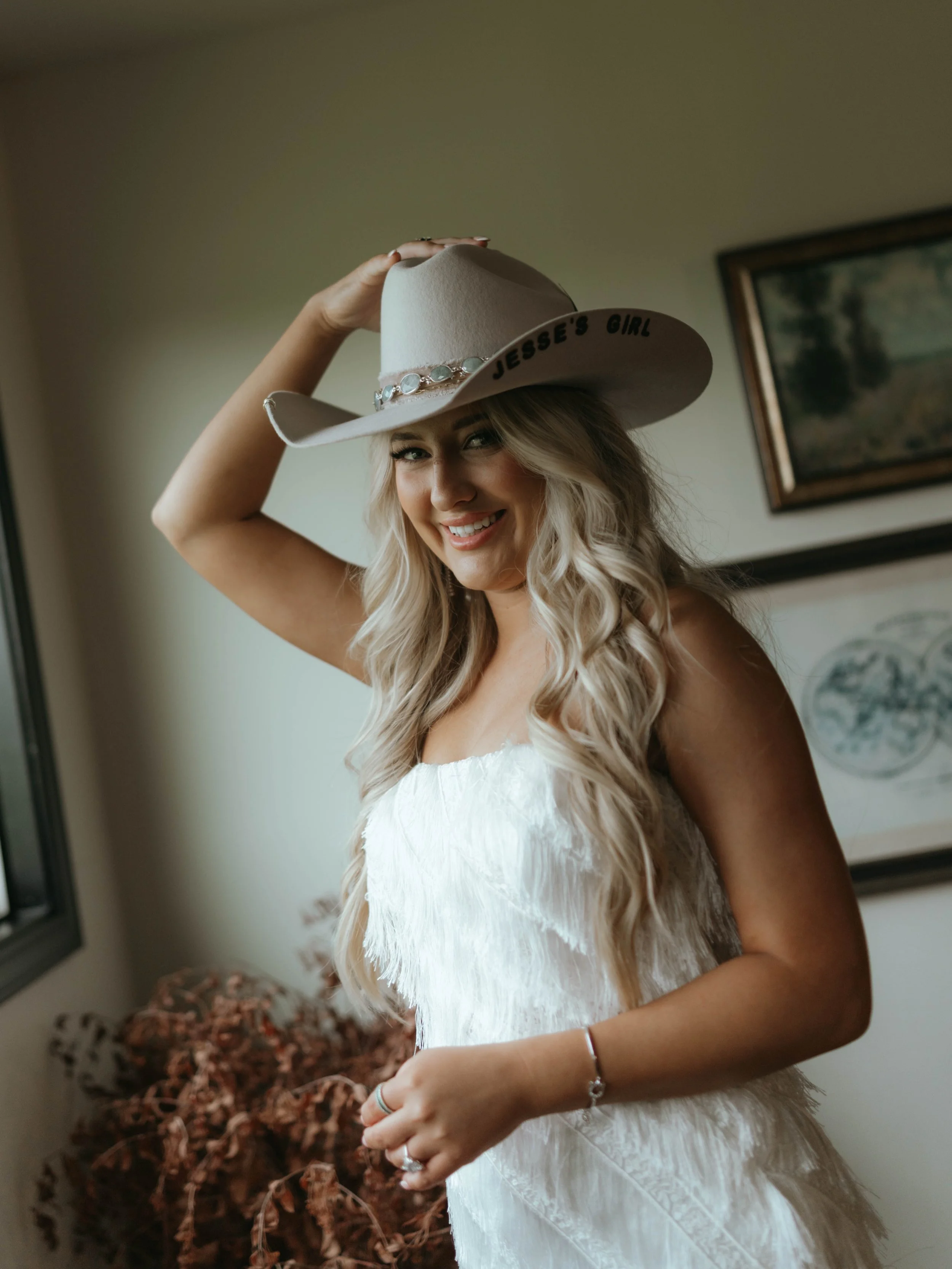 Jesse&rsquo;s WIFE 🥵 

Photography | @neverlandphotoandfilm