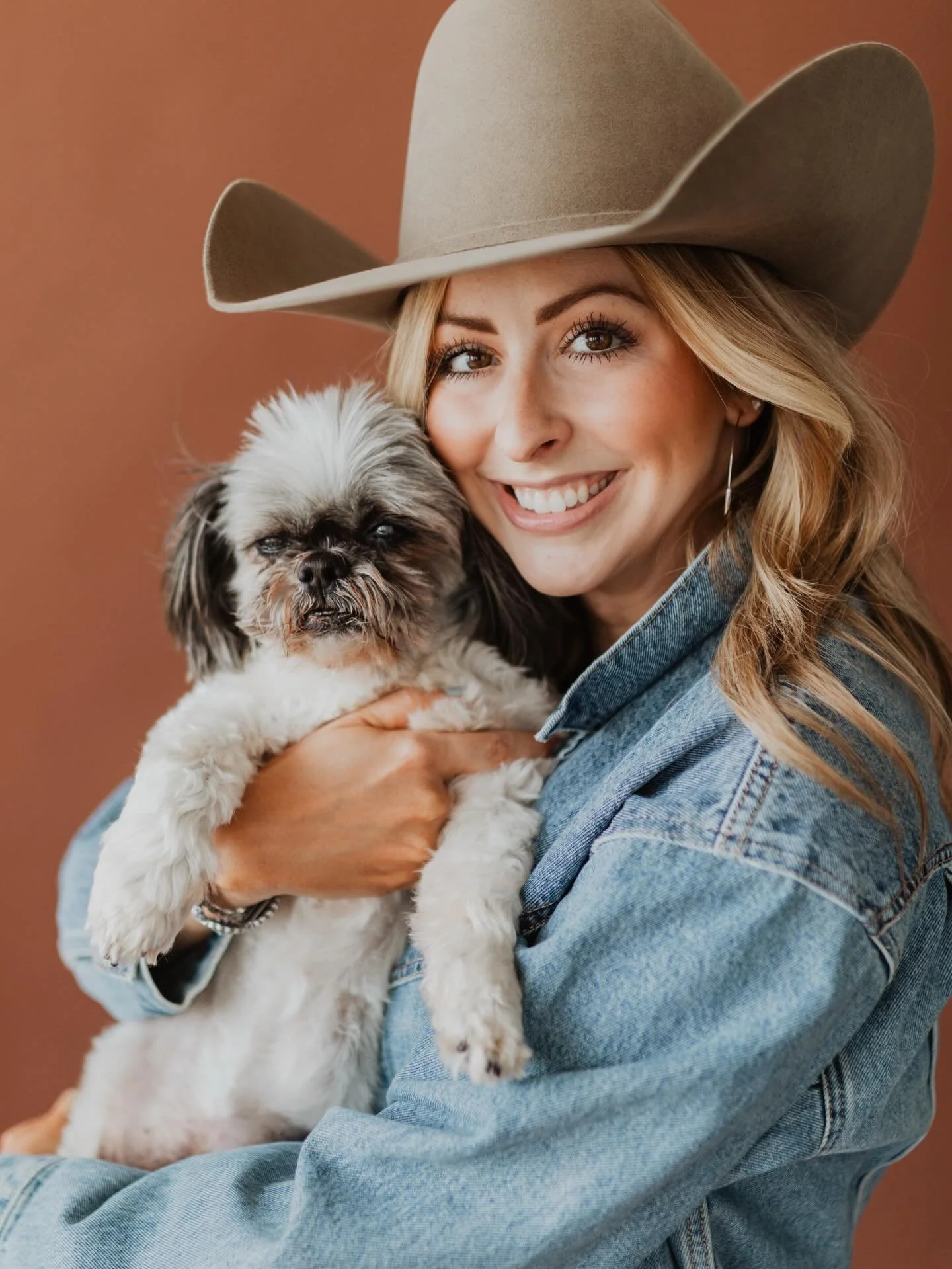 Happy happy birthday to my bestie, Paige! She brings the western cattle(wo)man to Mayven, the beauty to our brand, and the snacks to the after event party! 

If you have been lucky enough to have your hat made by Paige, I know you&rsquo;re hat is the