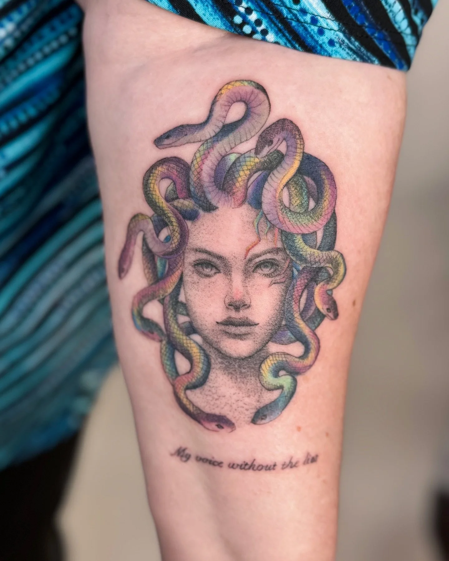 ✧ Medusa 
.
Something a little new and exciting!  Medusa with colorful snakes for Melissa! 
Thank you so much Melissa for trusting me with an idea that means so much to you 🤍 
.
.
.
.
.
#tattoo #tattoos #tattooartist #tattooing #tattooart #tattooist