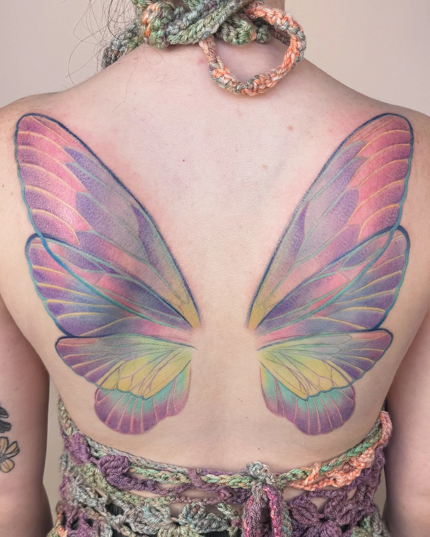 ✧ Fairy Wings
.
Fairy wings for @rachelfaithtattoos 
Thank you Rachel for your trust and patience!! ( especially when things got spicy! ) you&rsquo;re 100% the stronger one between the two of us. 
Choice of song just for you. 🙂&zwj;&harr;️✨
.
.
.
.
