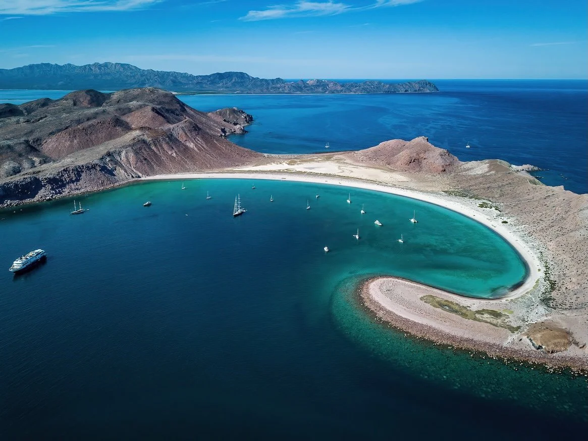 Isla San Francisco-DeNoiseAI-clear.jpg