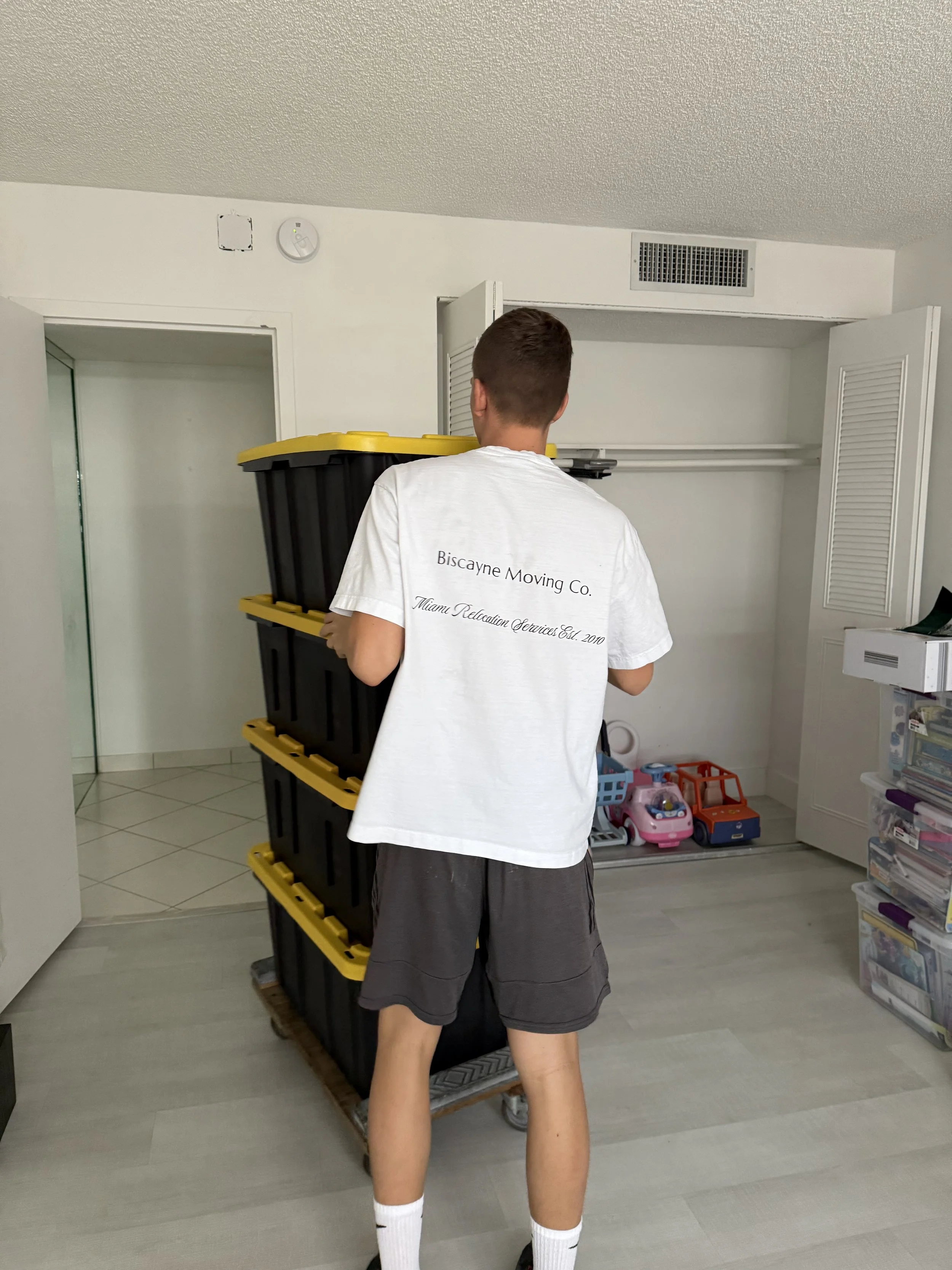 Hallandale apartment move by Biscayne Moving Co.