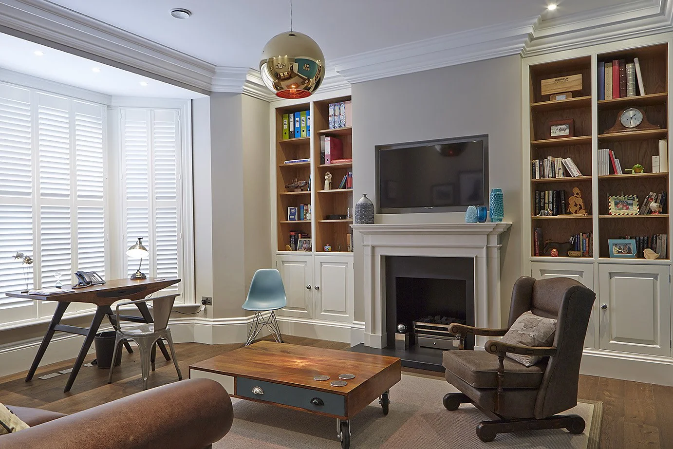 Calm study area in residential home