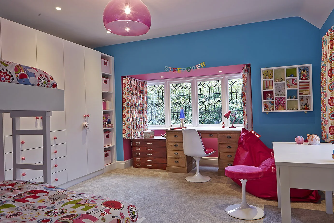 children's room with pink and blue decoration 