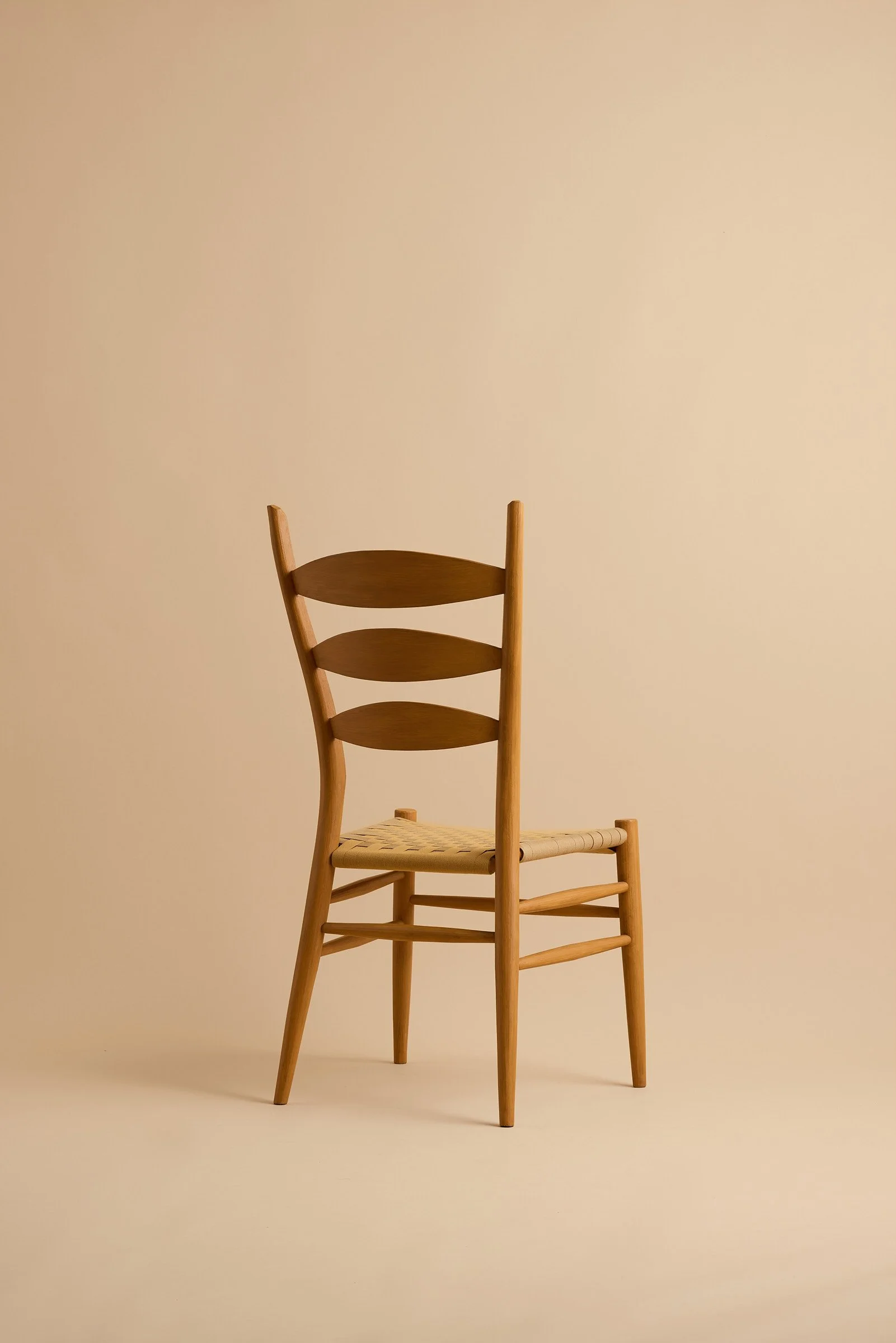 boggs-three-slat-dining-room-ladder-back-chair-02.jpg