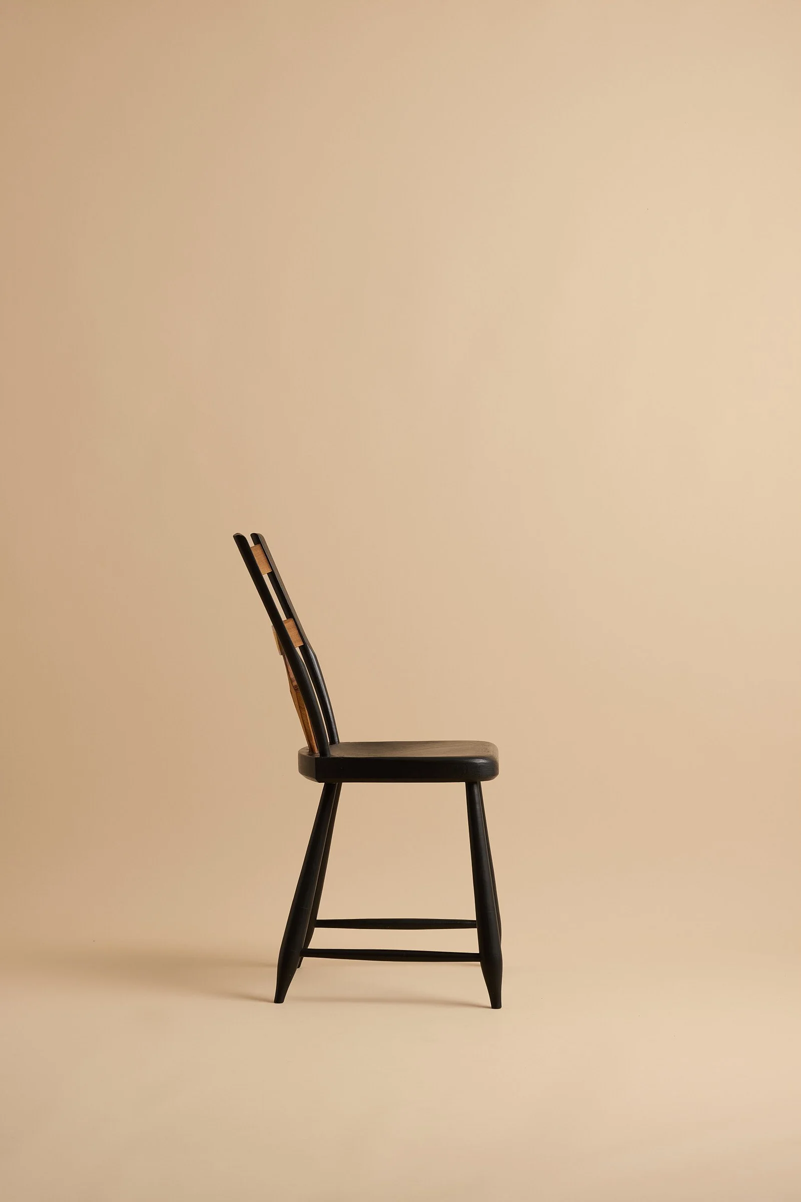 hendersonville-windsor-dining-chair-05.jpg