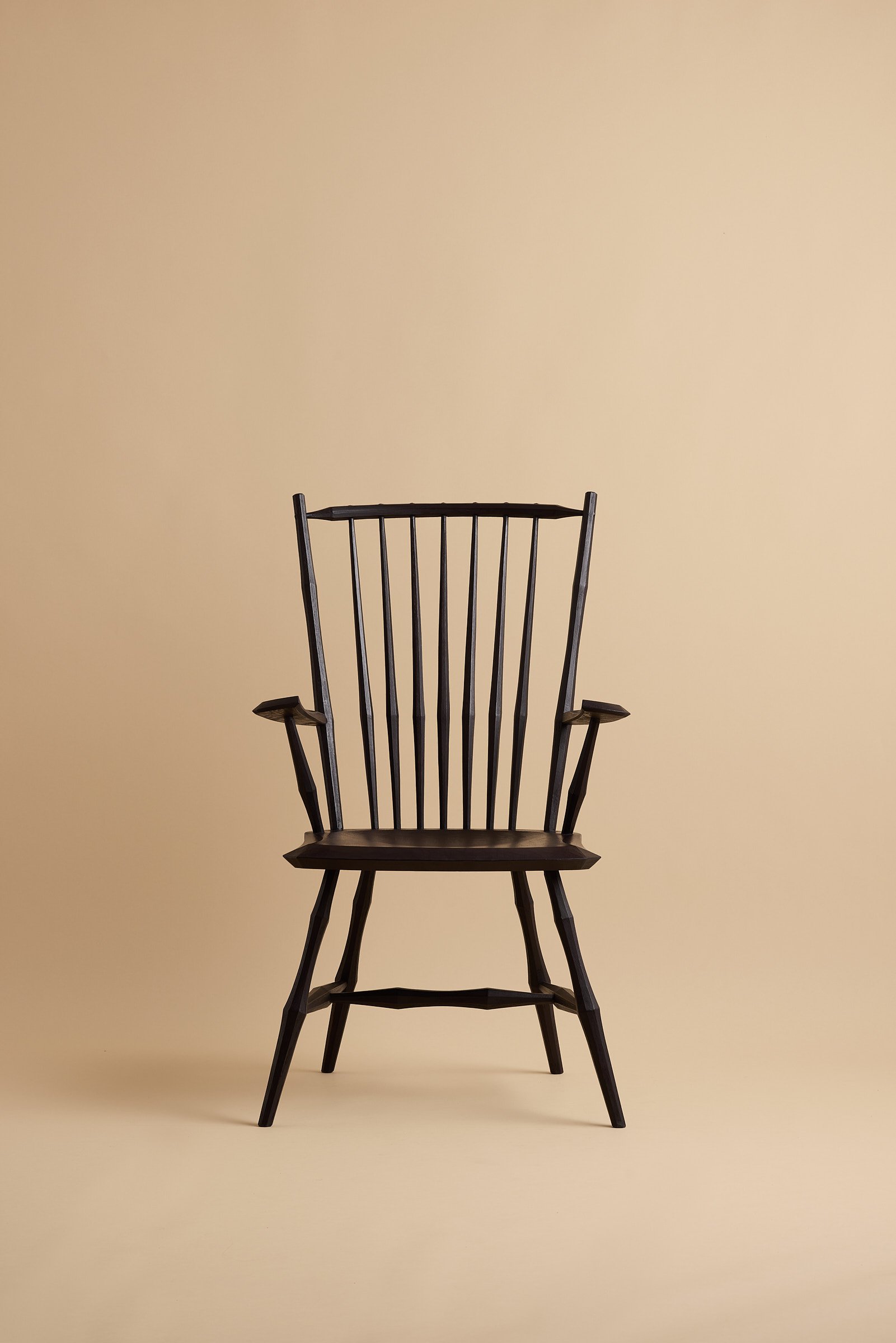 democratic-windsor-arm-chair-04.jpg