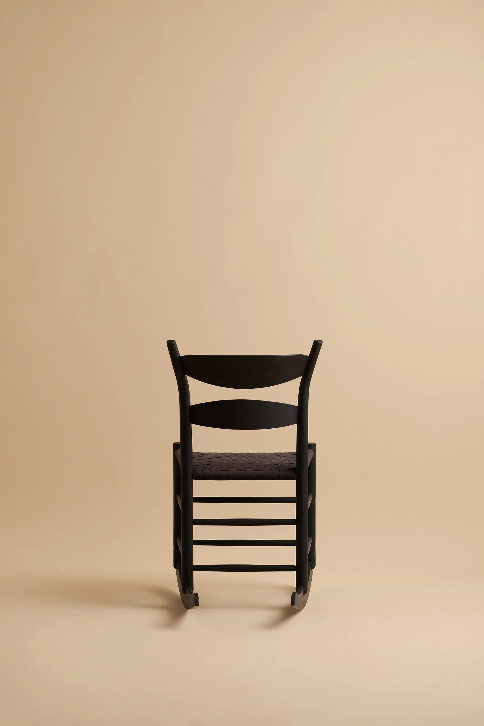 jennie-alexander-ladder-back-rocking-chair-03.jpg