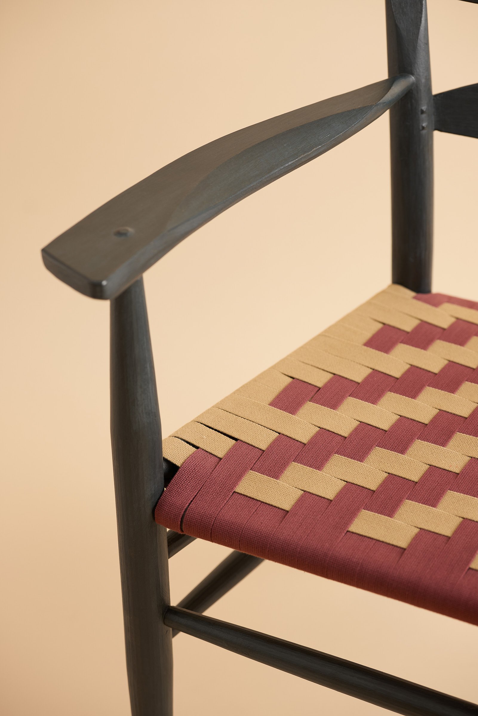 boggs-three-slat-dining-room-ladder-back-arm-chair-detail-01.jpg