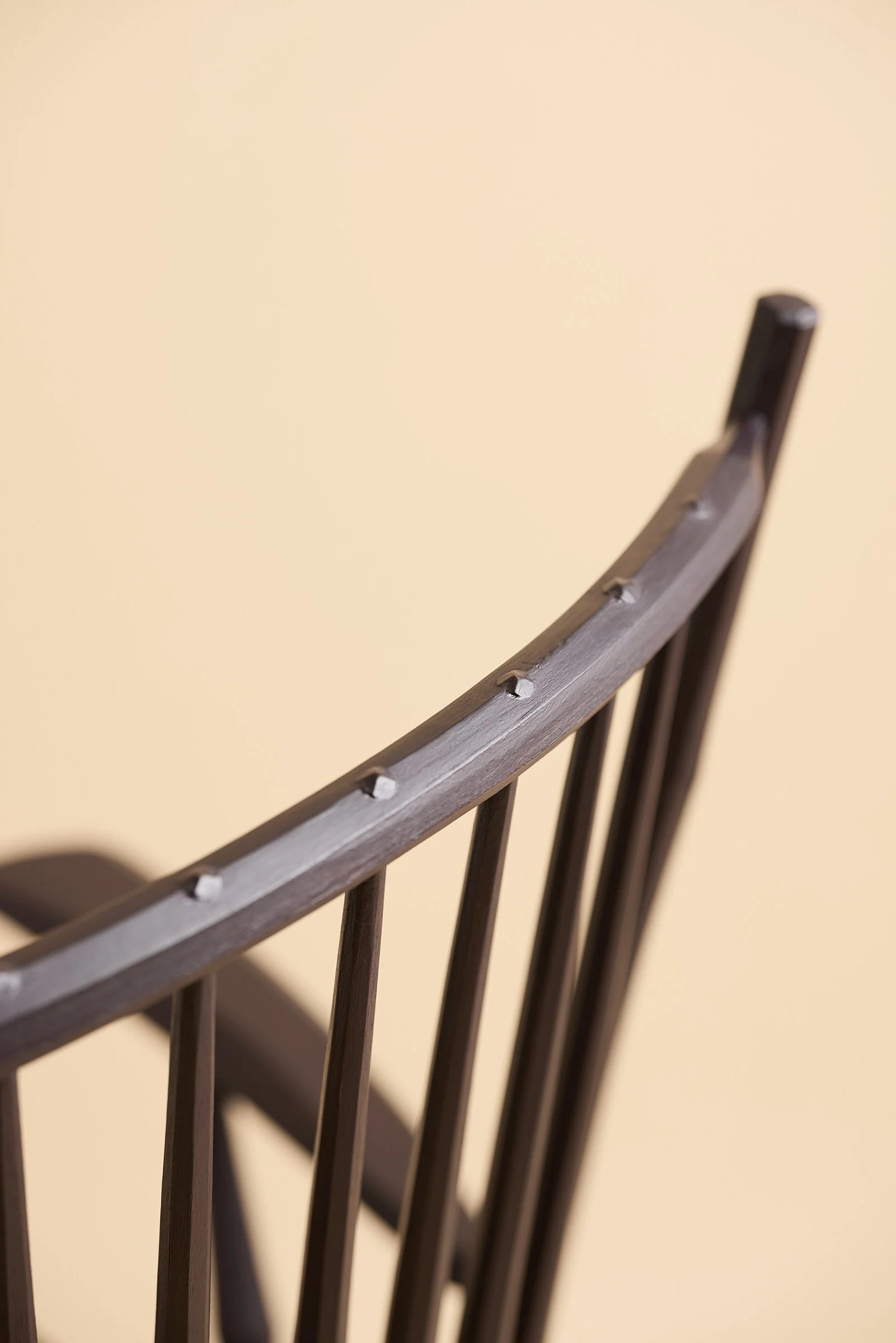 democratic-windsor-arm-chair-detail-05.jpg