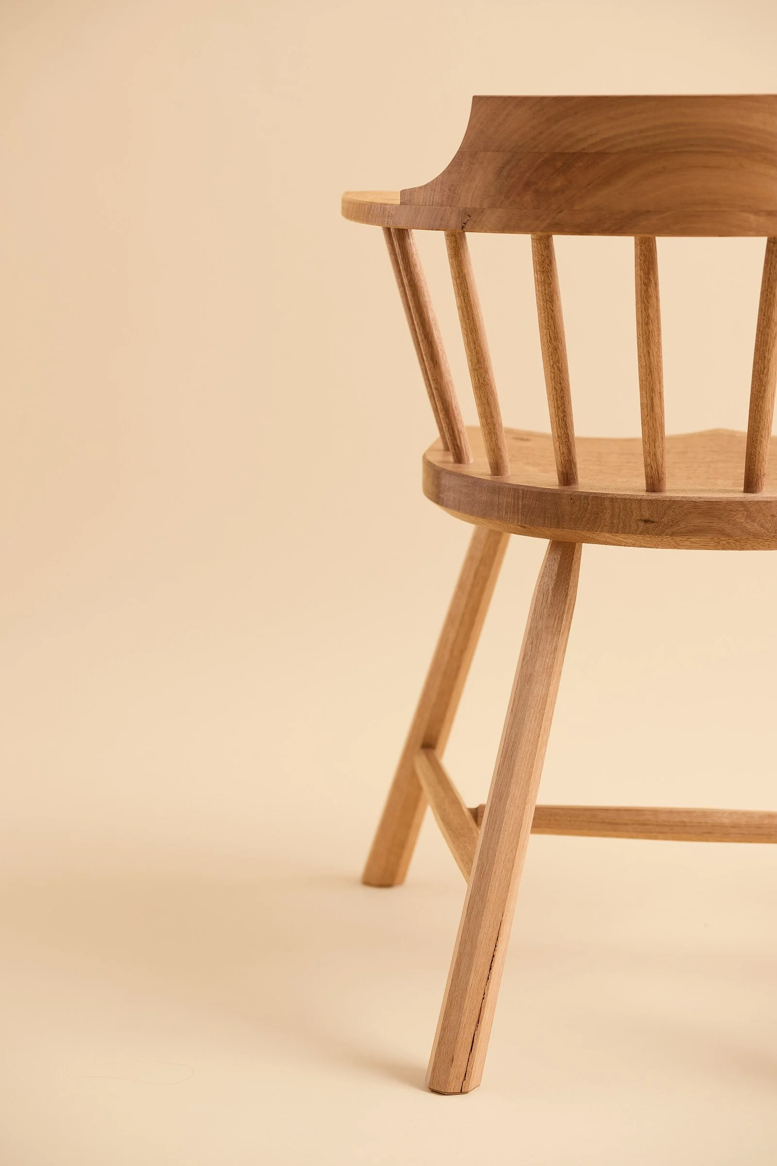 lap-low-back-welsh-stick-arm-chair-detail-03.jpg