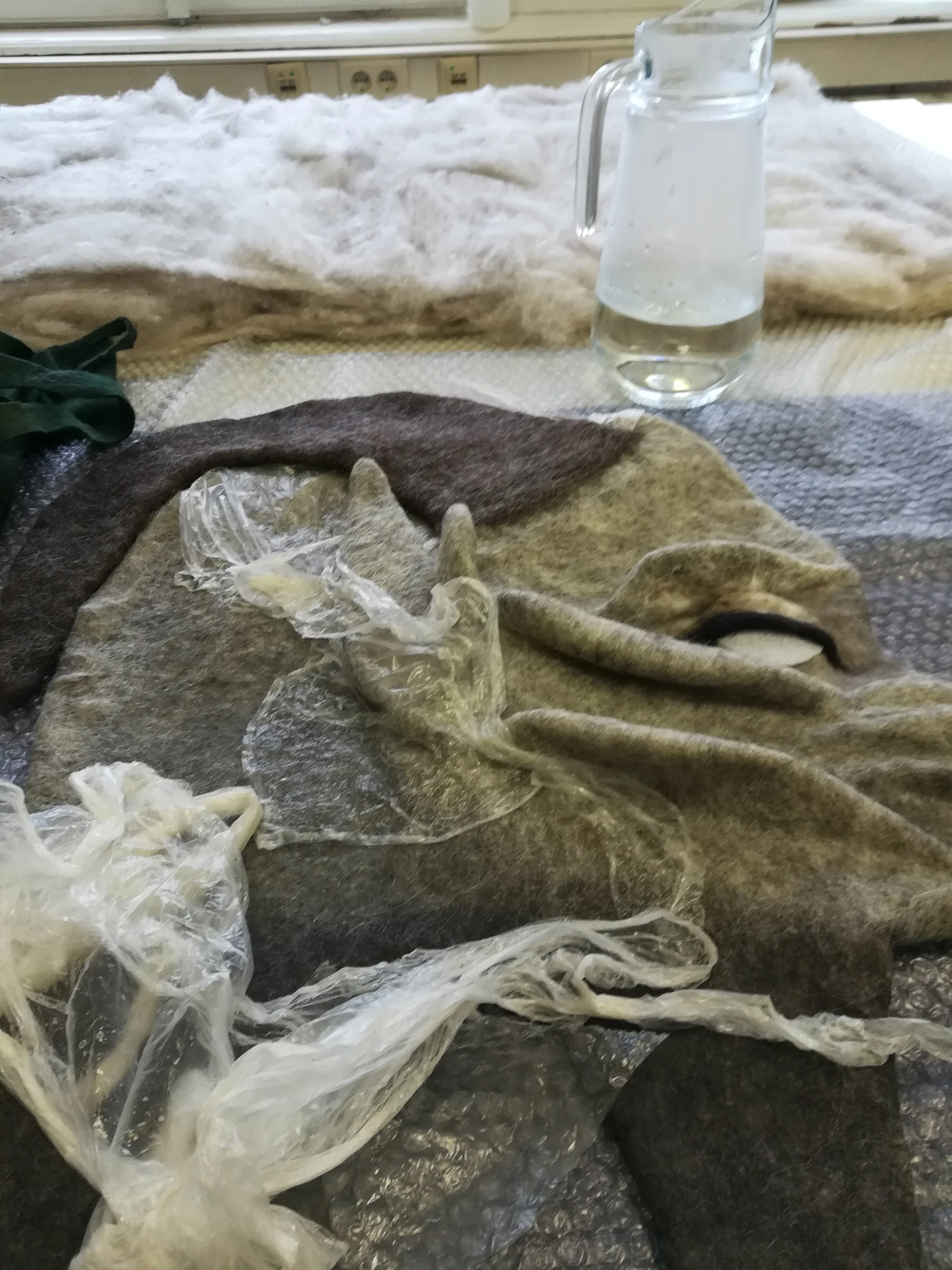 Entstehungsprozeß "Hüter" erste Lagen mit Wolle