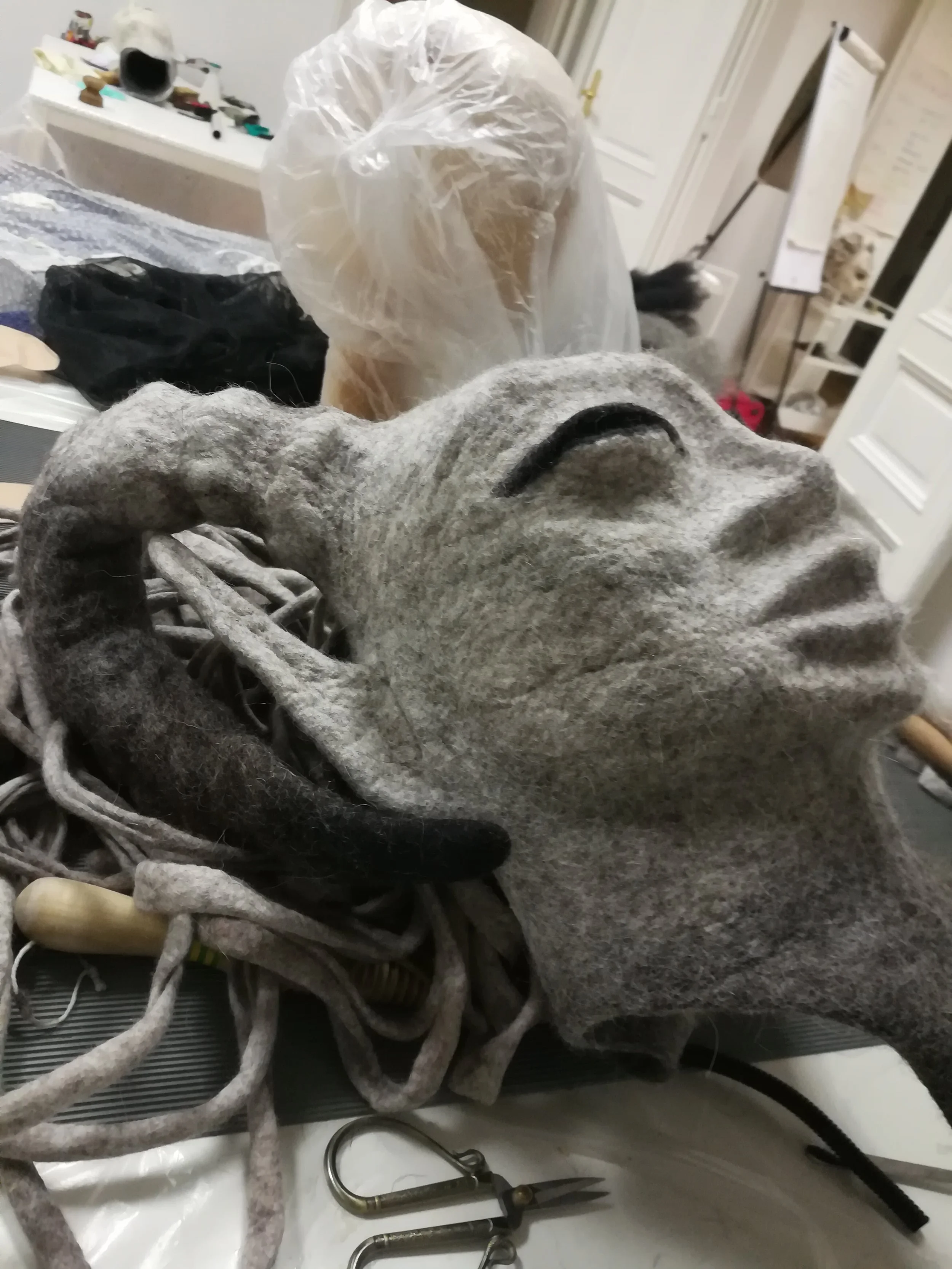 Entstehungsprozeß "Hüter" Ausformung der Maske