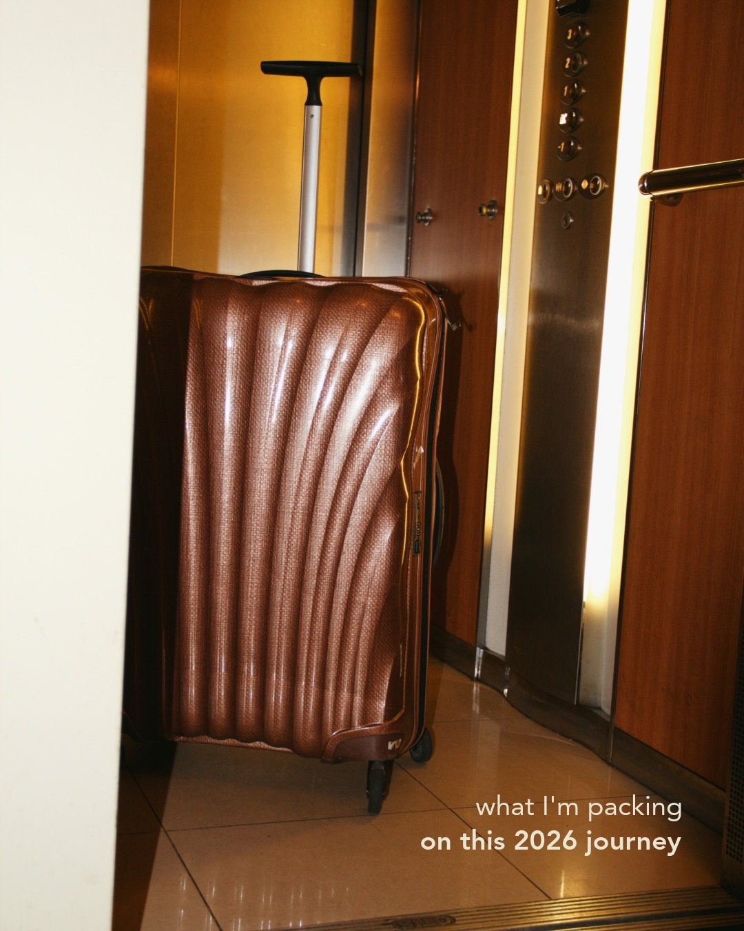 The little intentions I&rsquo;m bringing in my suitcase this year 🧳

I took January to slow down, reset, and get clear on what I actually want to build this year.

And honestly, I&rsquo;m not here for the big &amp; impressive resolutions. Just small