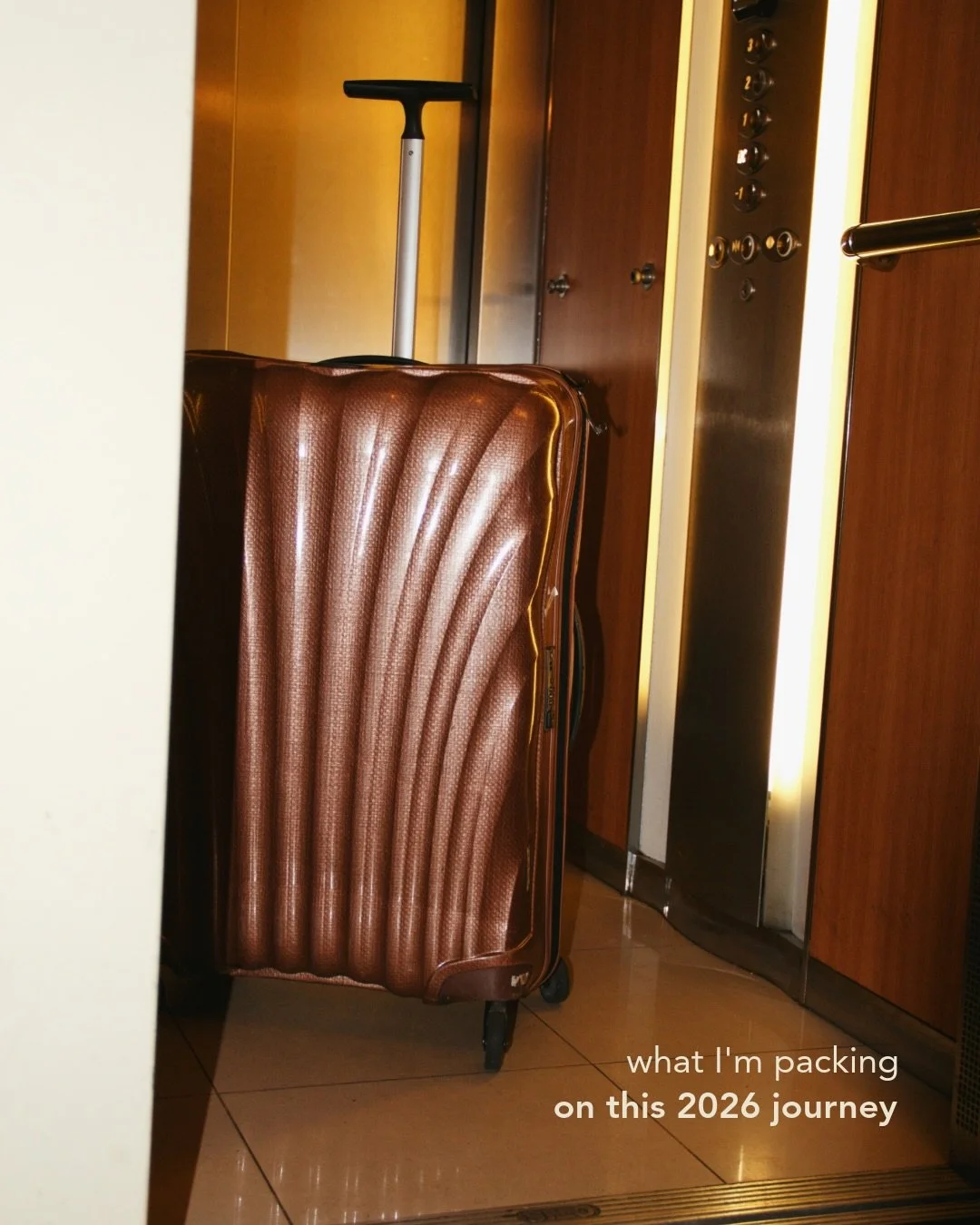 The little intentions I&rsquo;m bringing in my suitcase this year 🧳

I took January to slow down, reset, and get clear on what I actually want to build this year.

And honestly, I&rsquo;m not here for the big &amp; impressive resolutions. Just small