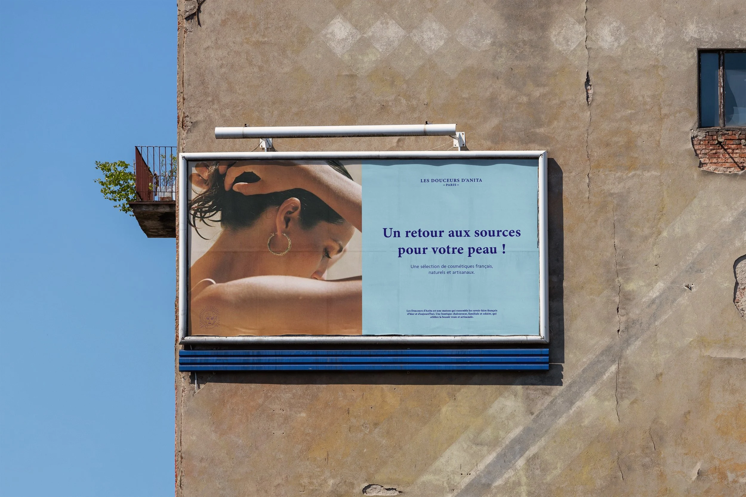 Billboard_on_Old_Wall_Mockup.jpg