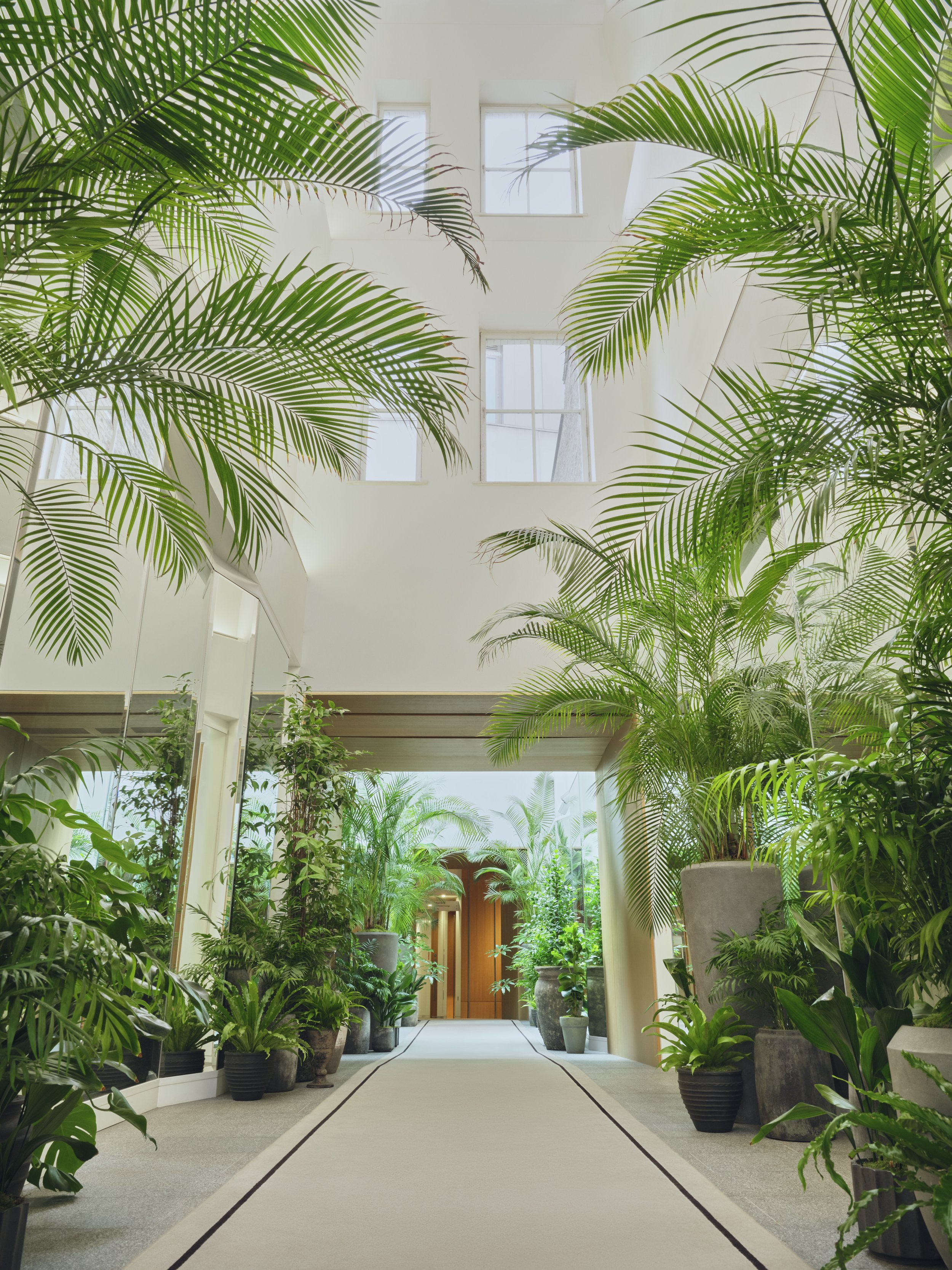 NADA_DESIGNS_BONHAMS_CORRIDOR_WIDE_0015.jpg