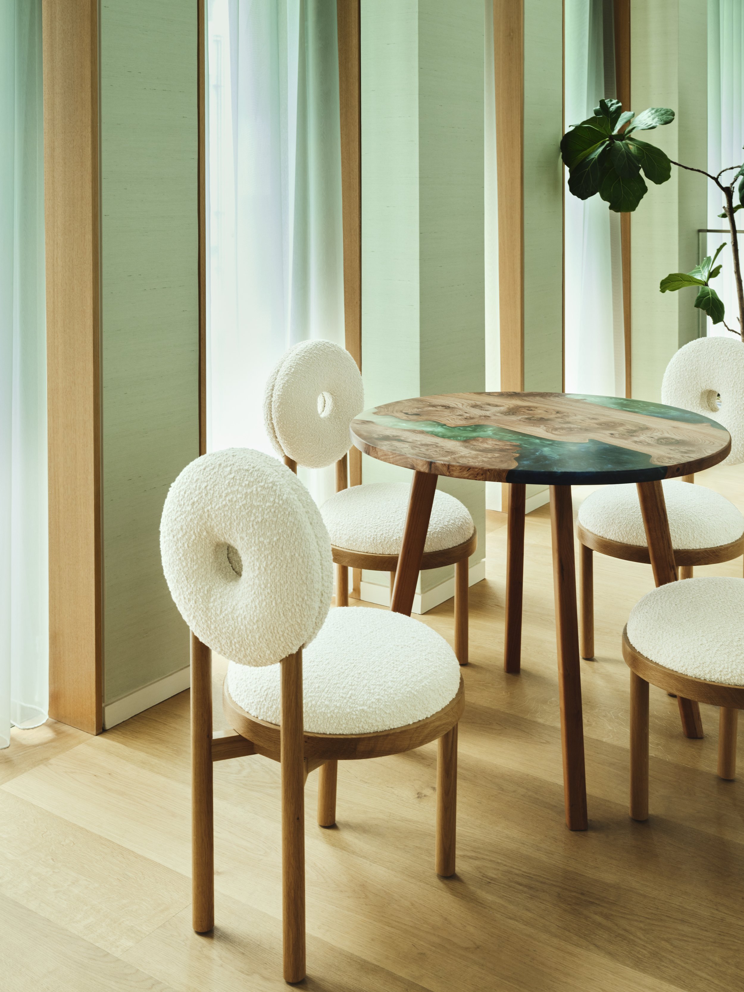 NADA_DESIGNS_BONHAMS_CLIENT_ROOM_DETAIL_03_0023.jpg