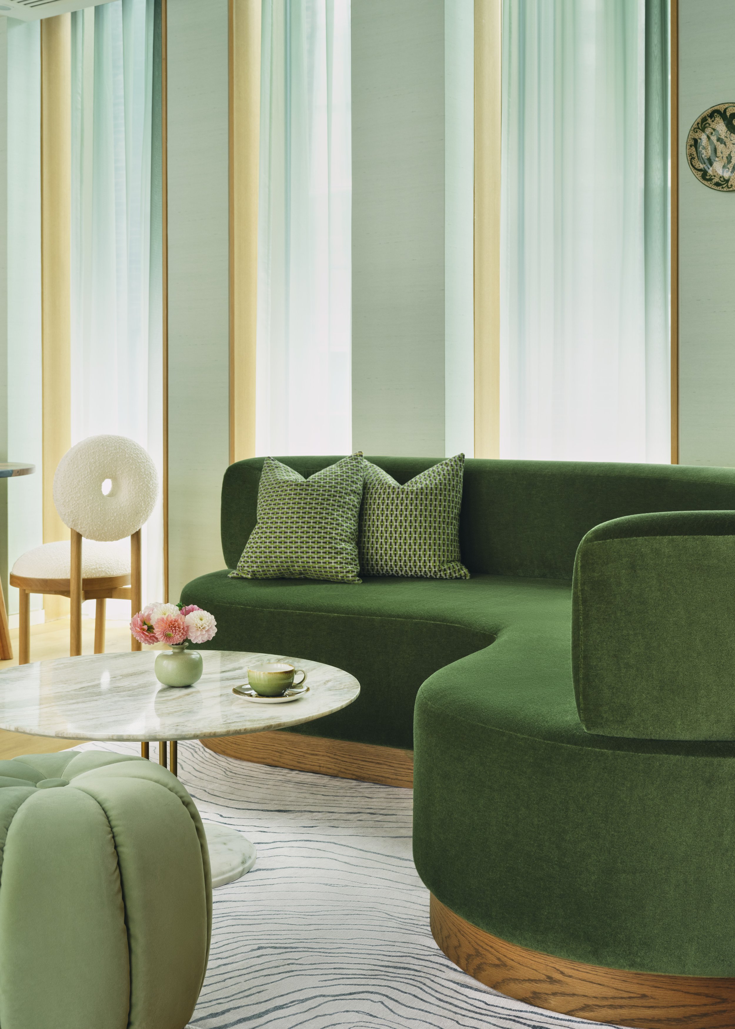 NADA_DESIGNS_BONHAMS_CLIENT_ROOM_DETAIL_02_0040.jpg