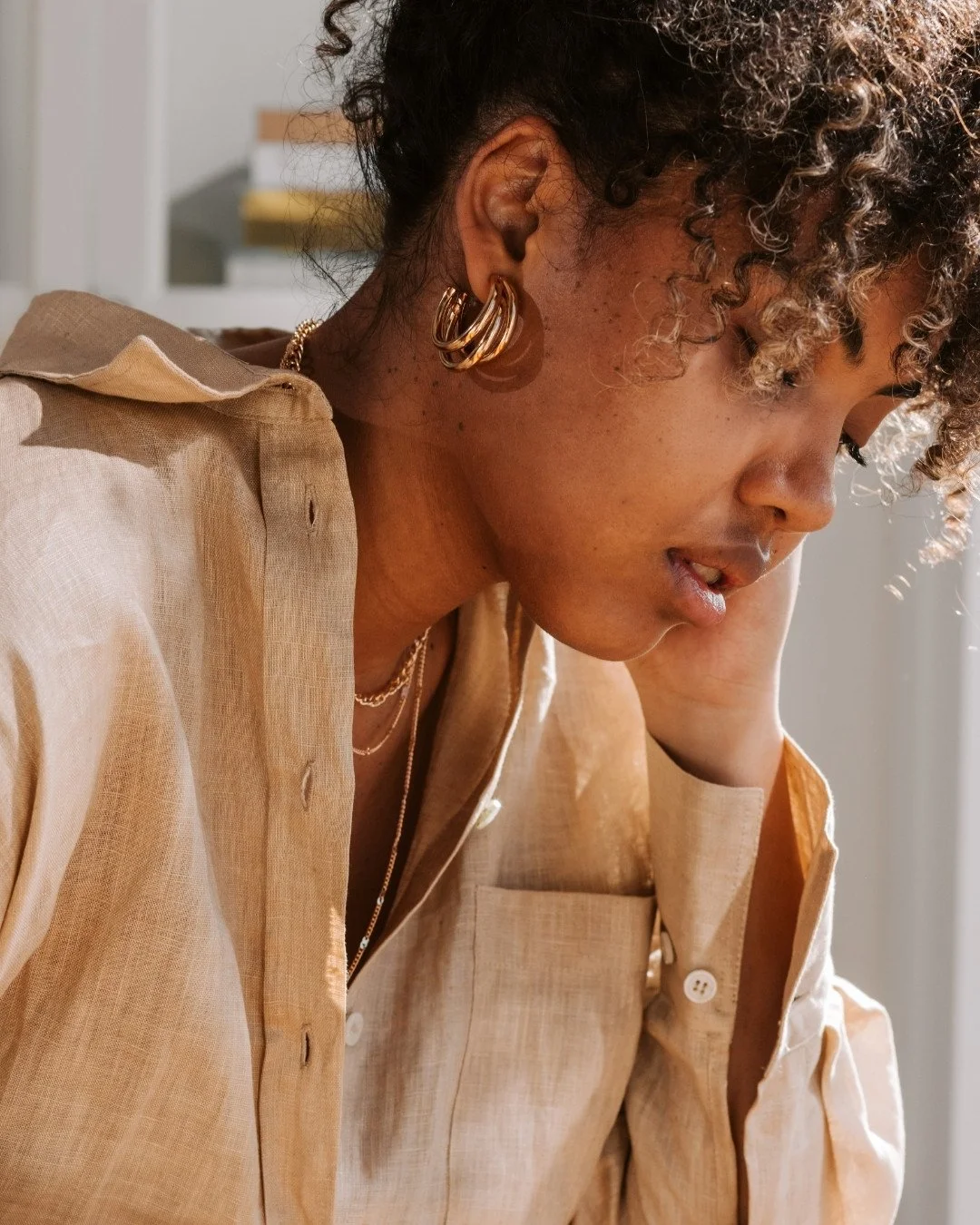 cozy coffee inspired branding photoshoot ideas