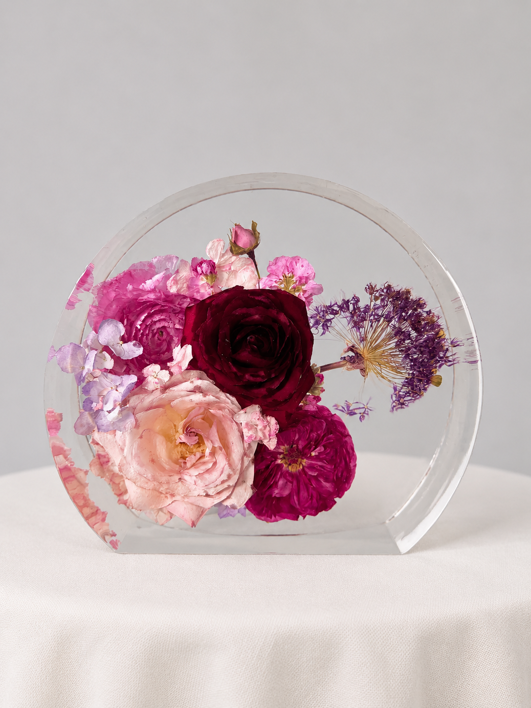 8" Floral Resin Standing Circle