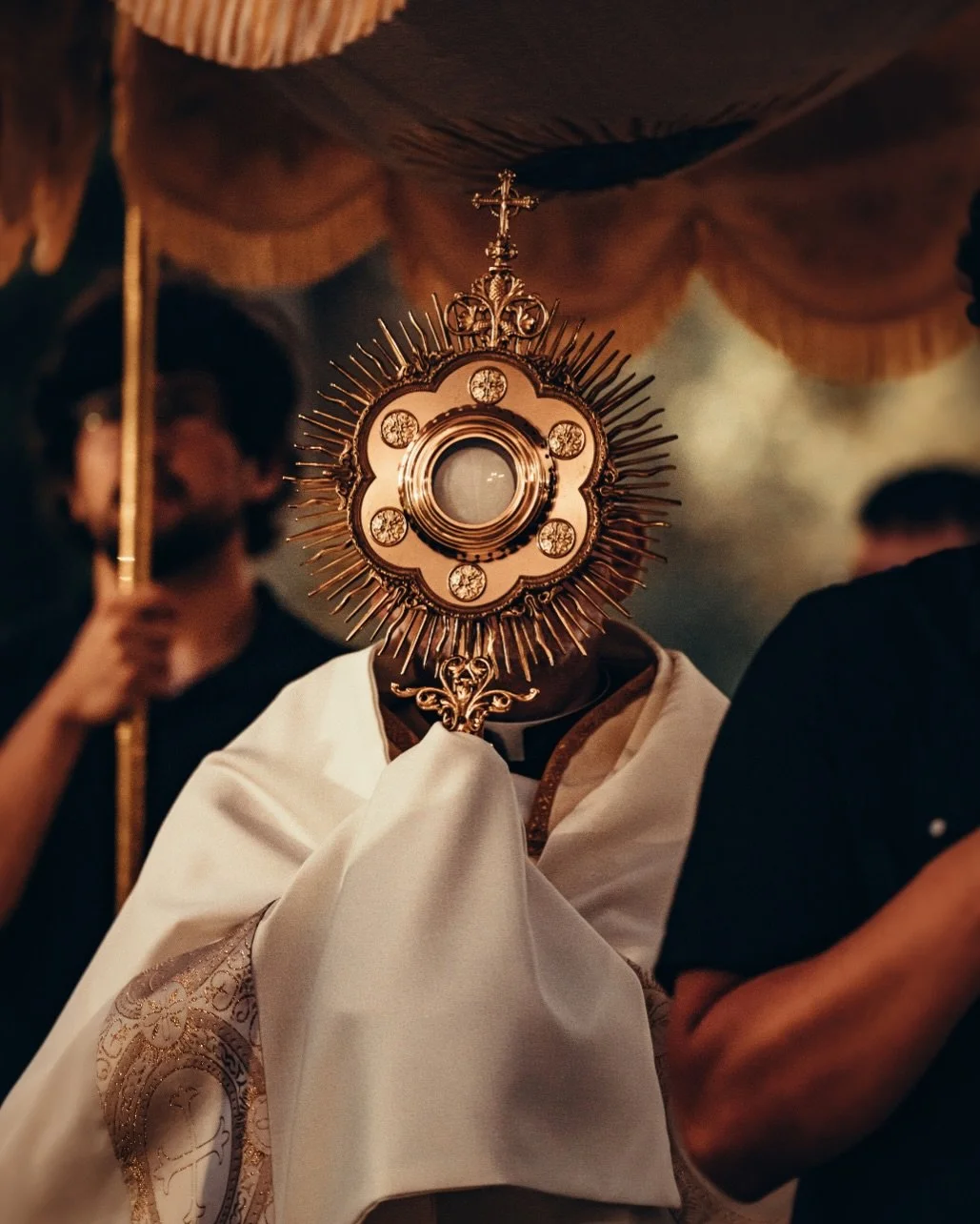 UTRGV Fall 2026 Eucharistic Procession &amp; Adoration

Such a privilege to witness such faith 

and walk alongside so many saints in the making 

Deo gratia