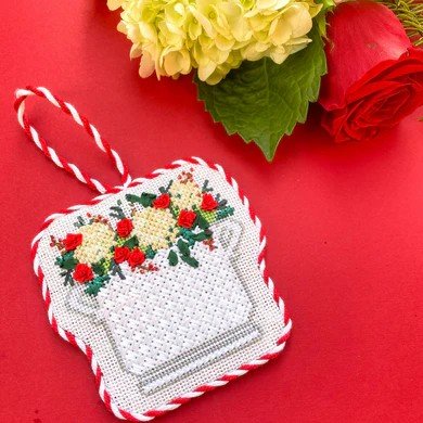 Holiday floral arrangement