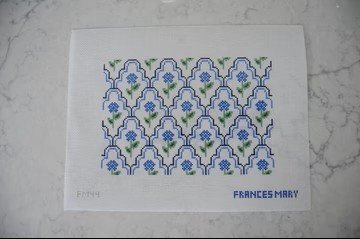 Frances Mary Scallop Hydrangea Clutch