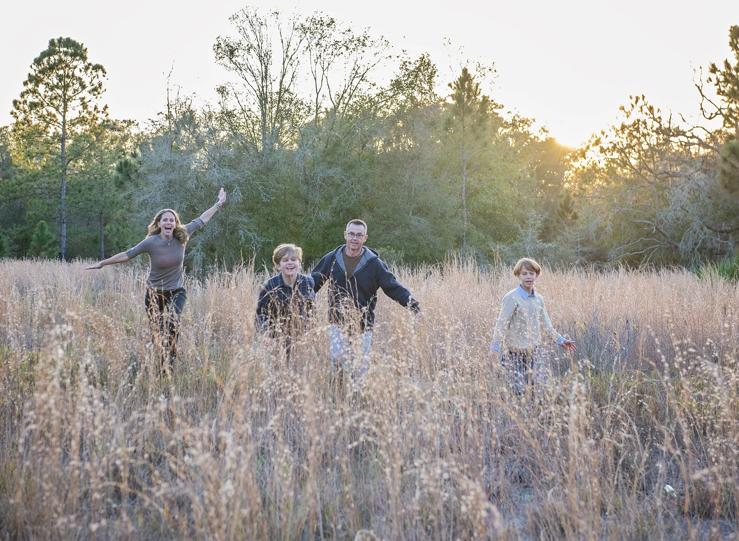 Fun and relaxed outdoor family photo session with kids, Tampa FL family photographer
