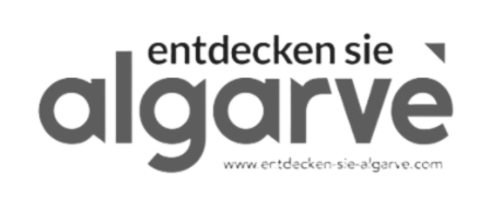 Text reading 'entdecken sie algarve' with a website URL below. The background is plain and the text is in German.
