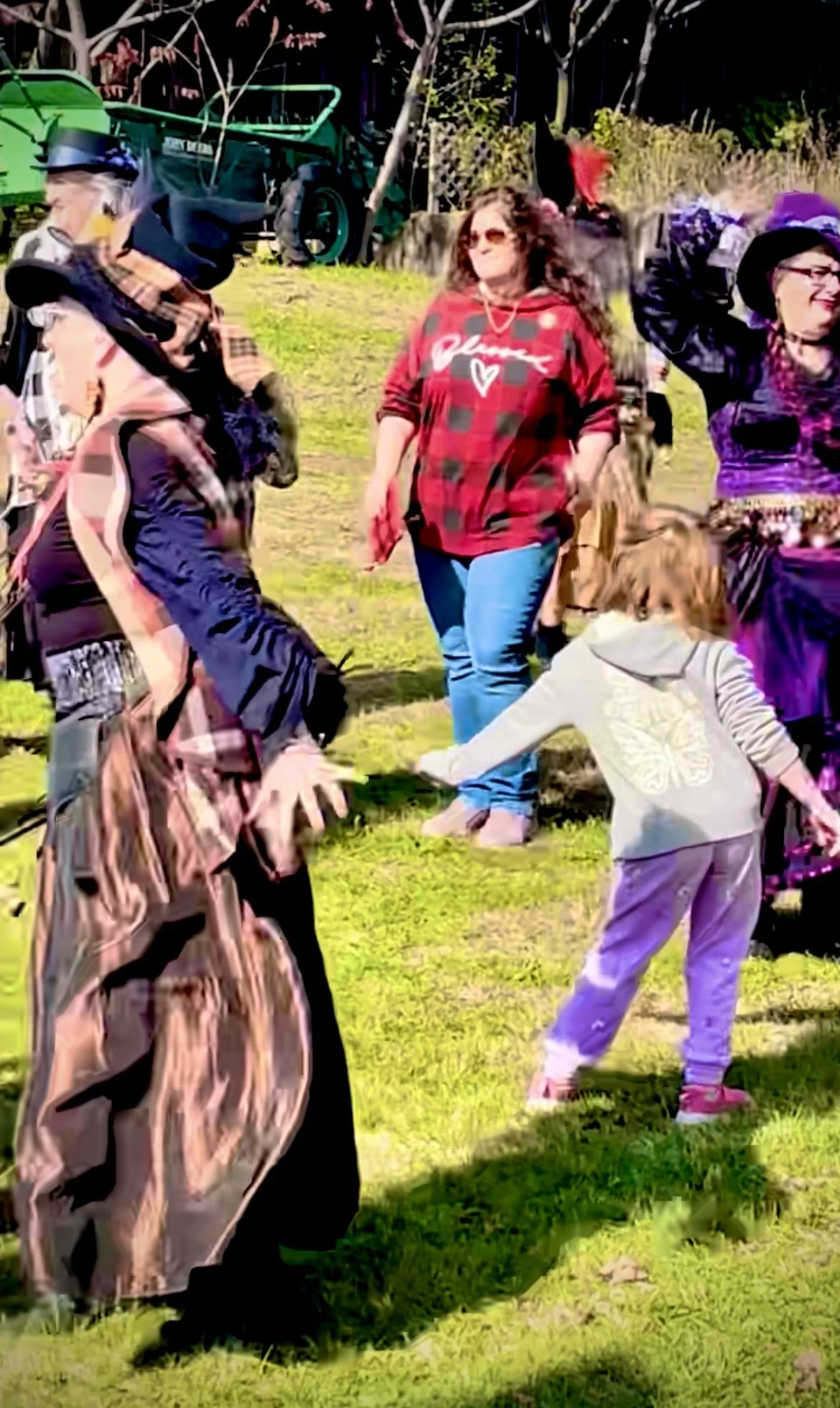 Noontime dance party with a Company of Witches at the Southern Vermont Flannel Festival!