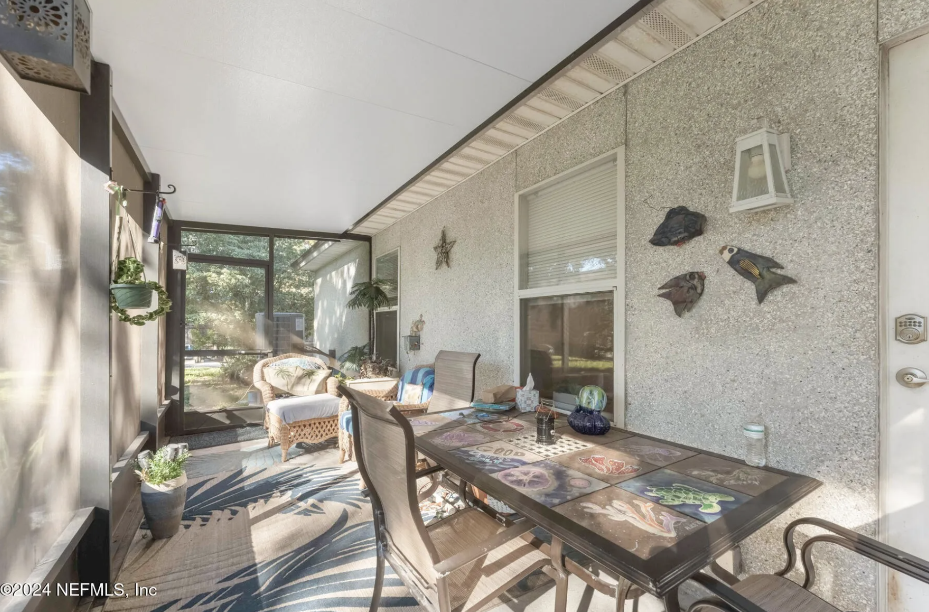 Private Green Space with Direct Lanai and Guest Quarters Access