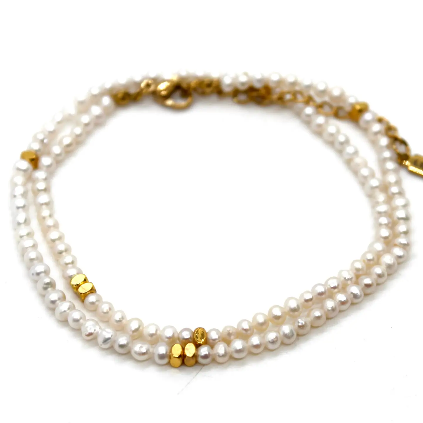 Freshwater Pearl and Gold Luxury Short Necklace