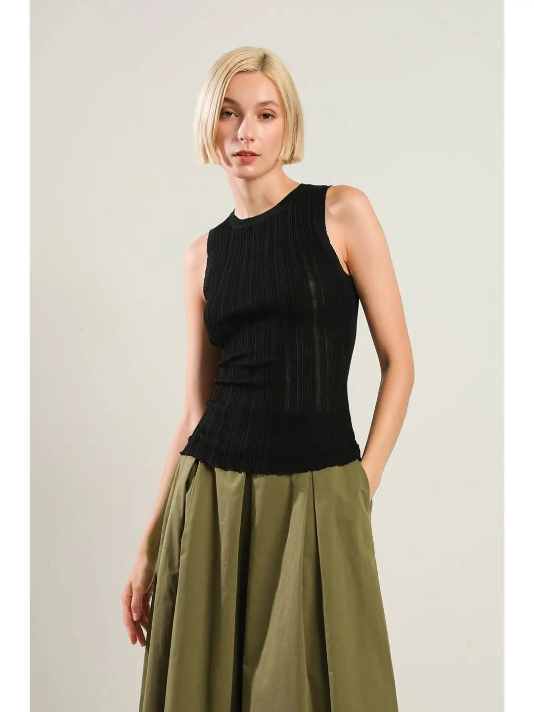 Knitted Ribbed Sweater Top