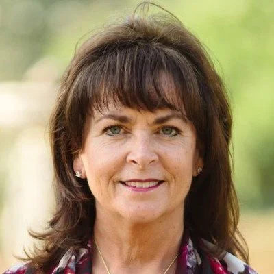 Lori Leyden_Advisor.jpg