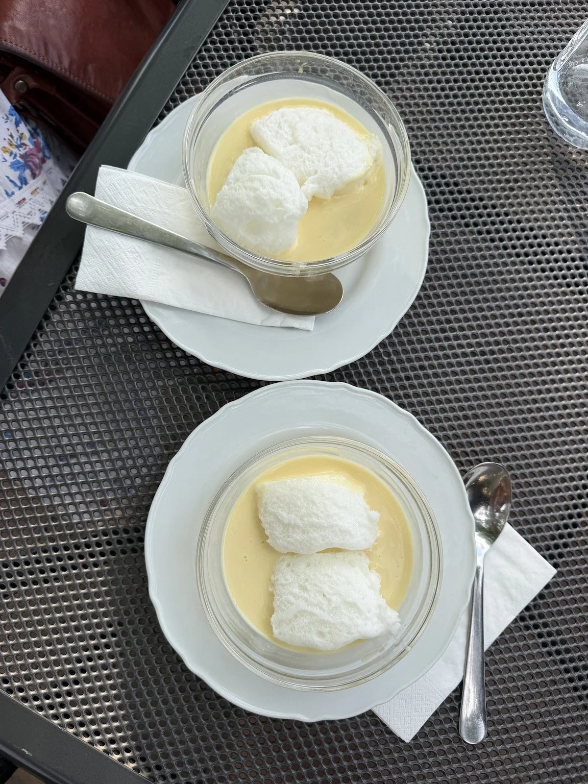 Madártej for dessert